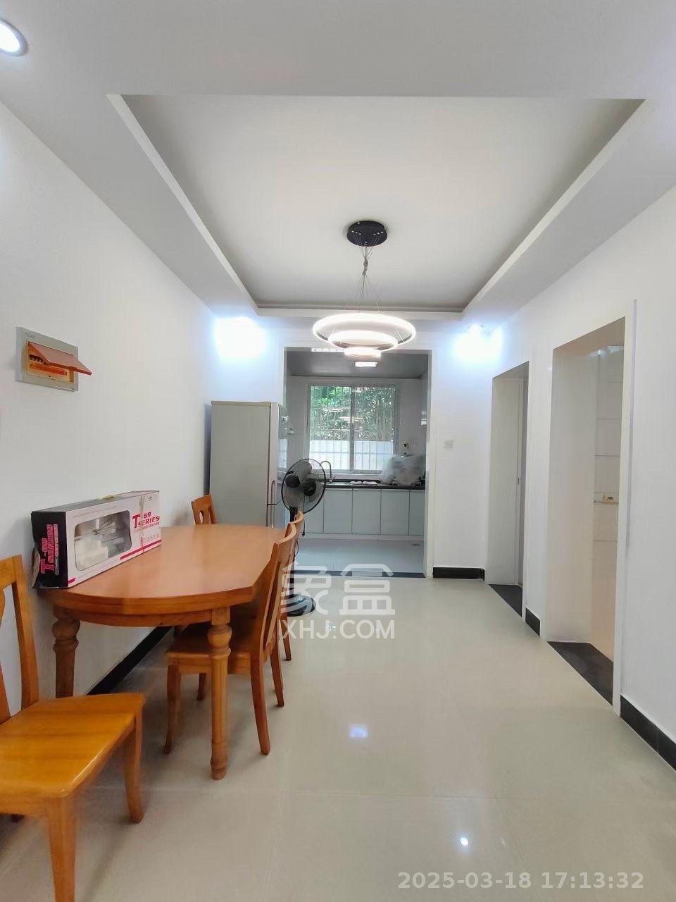 德馨园  2室2厅1卫    1600.0元/月 德馨园  2室2厅1卫    1600.0元/月室内图