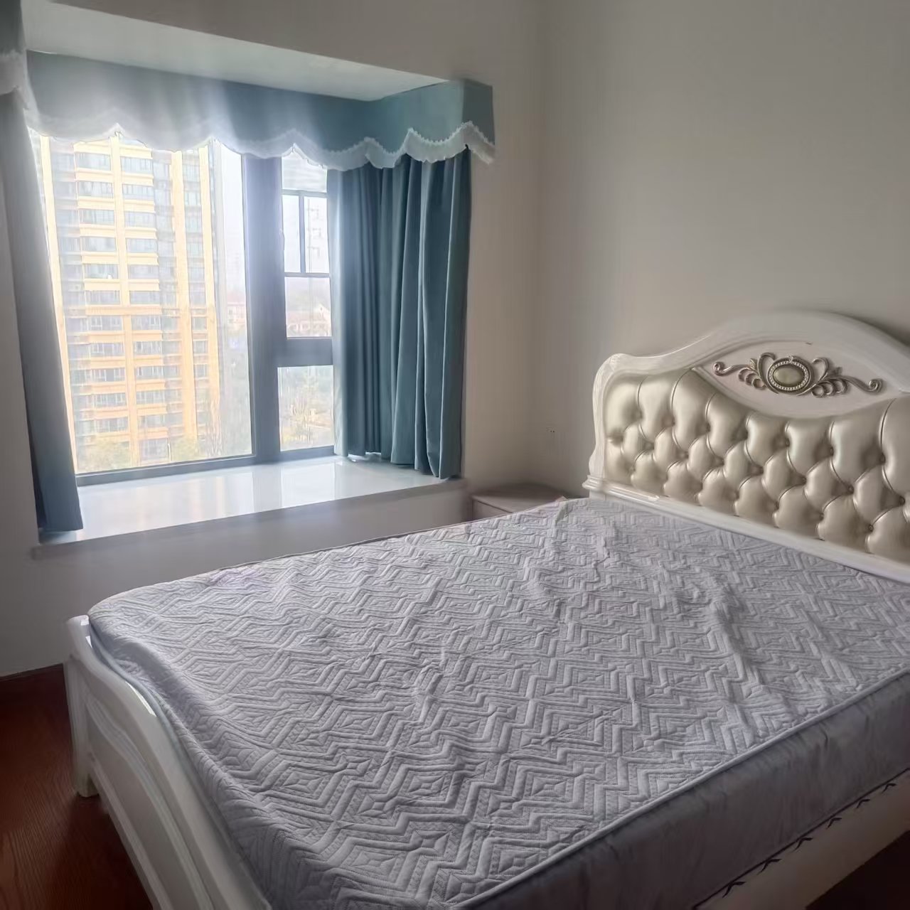 恒大名都 3室2厅2卫 1700.0元/月 恒大名都 3室2厅2卫 1700.0元/月室内图