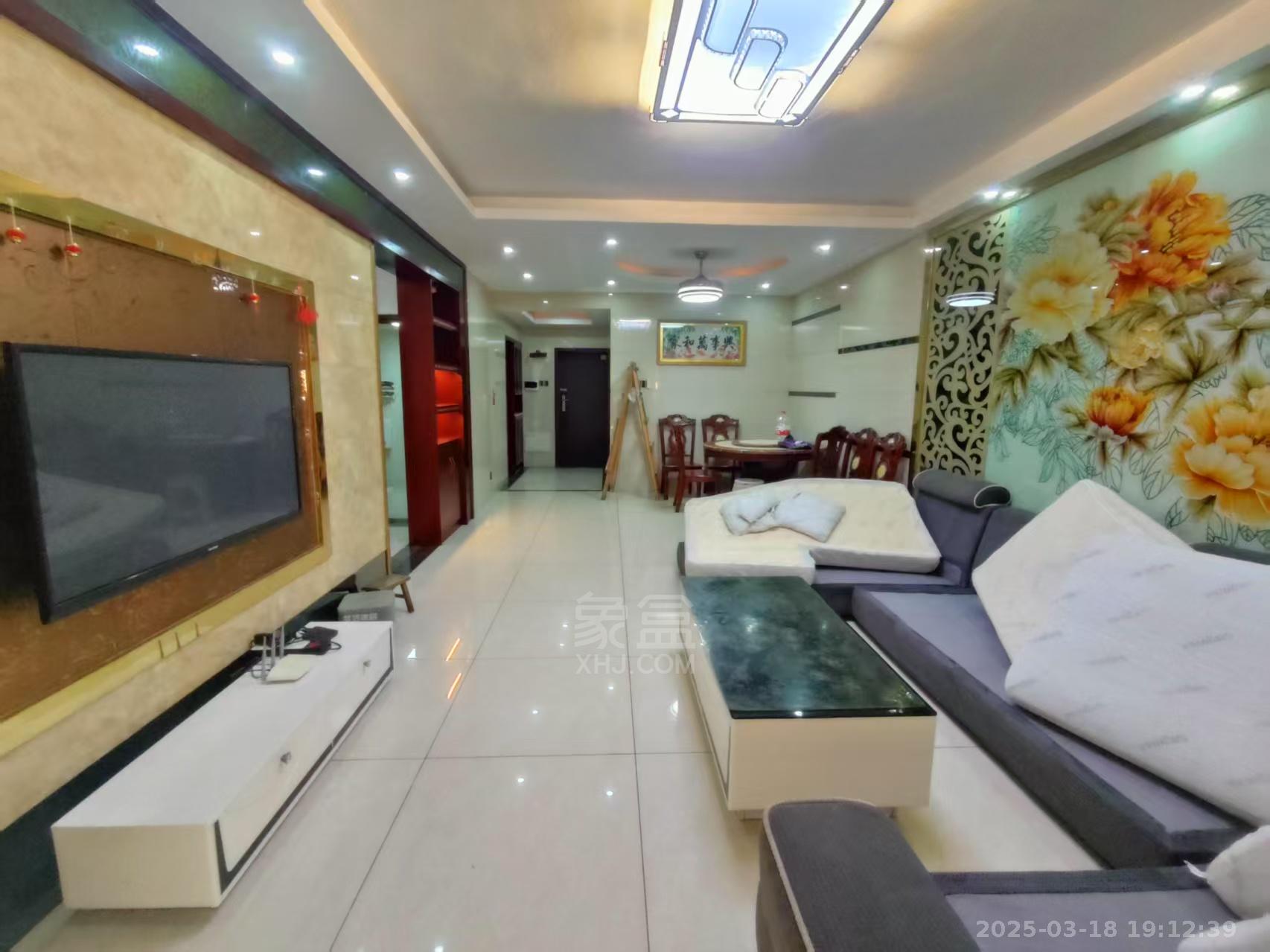 庐山春天二期曼城 2室2厅1卫 1600.0元/月 庐山春天二期曼城 2室2厅1卫 1600.0元/月室内图