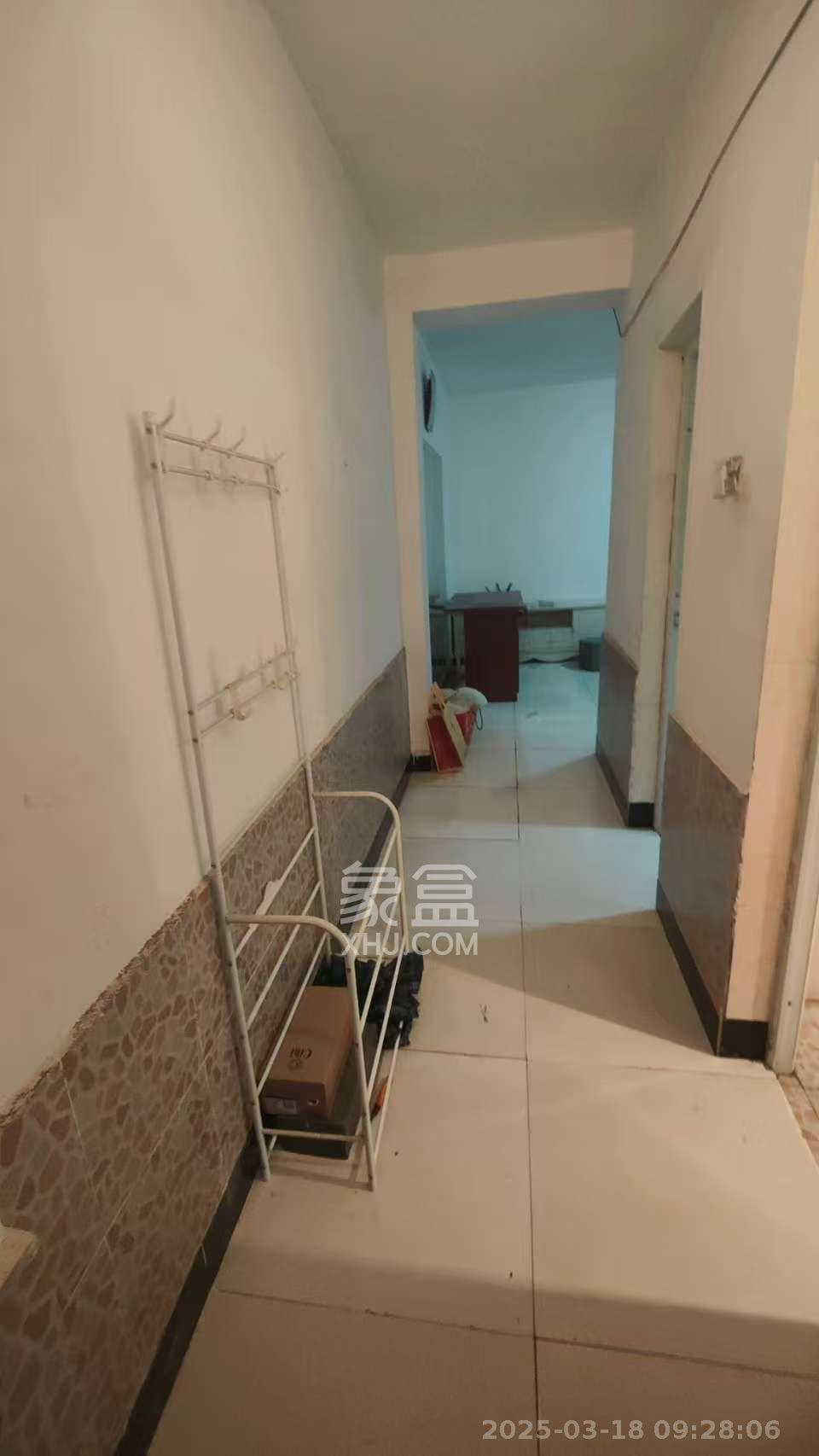 南门口晏家塘社区  1室1厅1卫    1208.0元/月 南门口晏家塘社区  1室1厅1卫    1208.0元/月