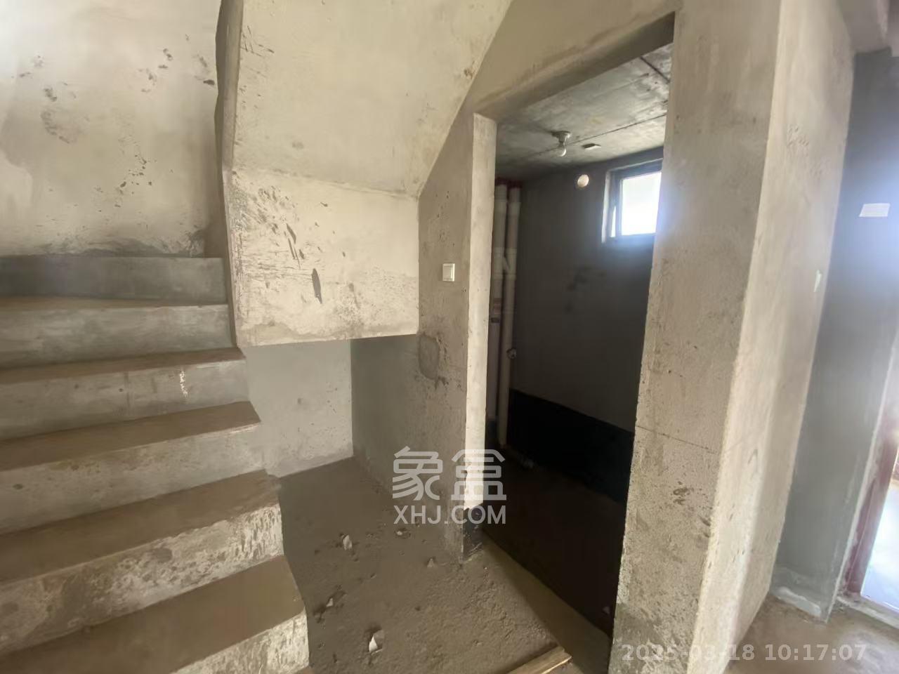 星湖湾二期高层 1室1厅1卫 2500.0元/月 星湖湾二期高层 1室1厅1卫 2500.0元/月室内图