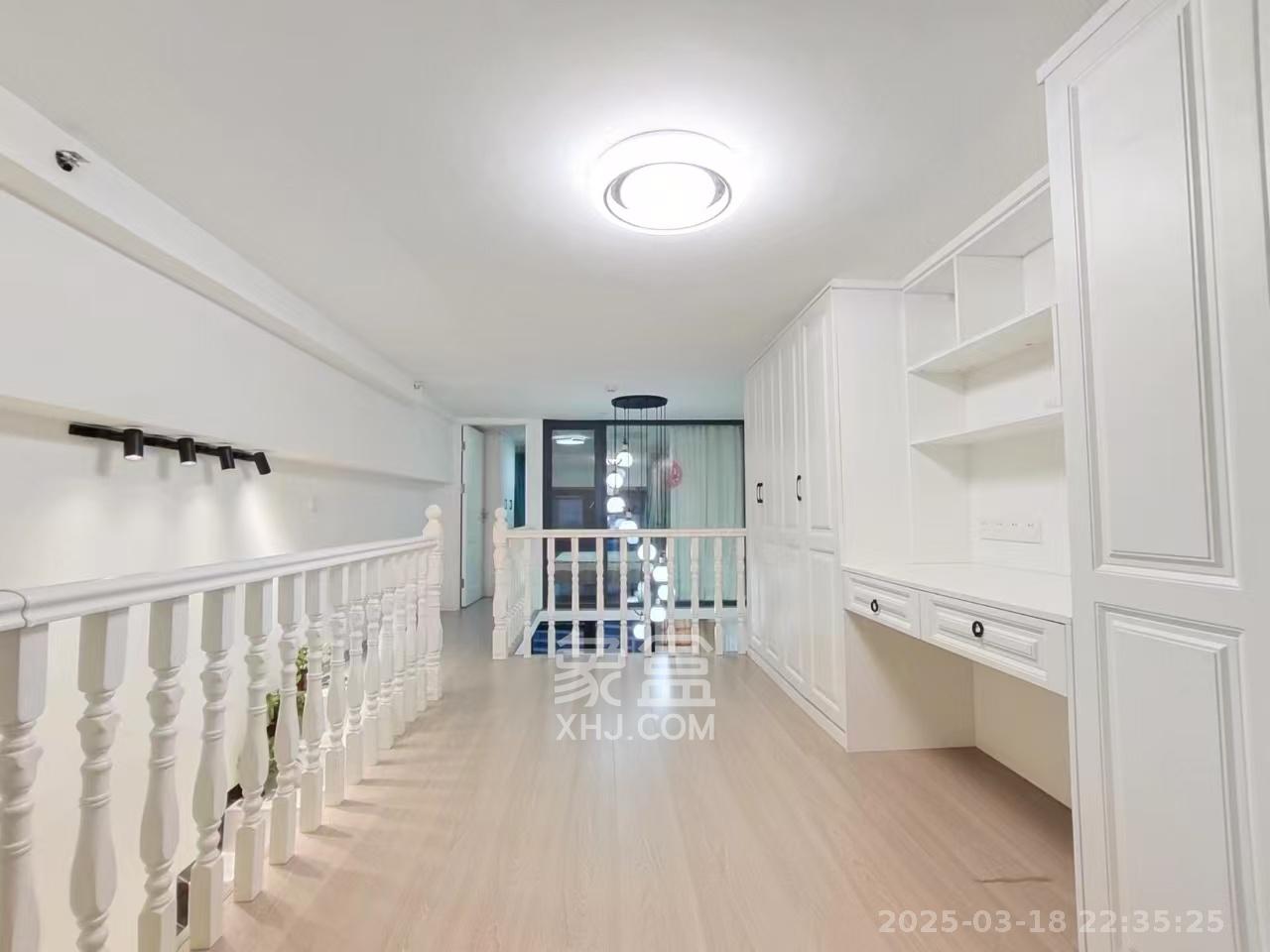 龙湖新壹城  2室1厅1卫   2700.00元/月室内图