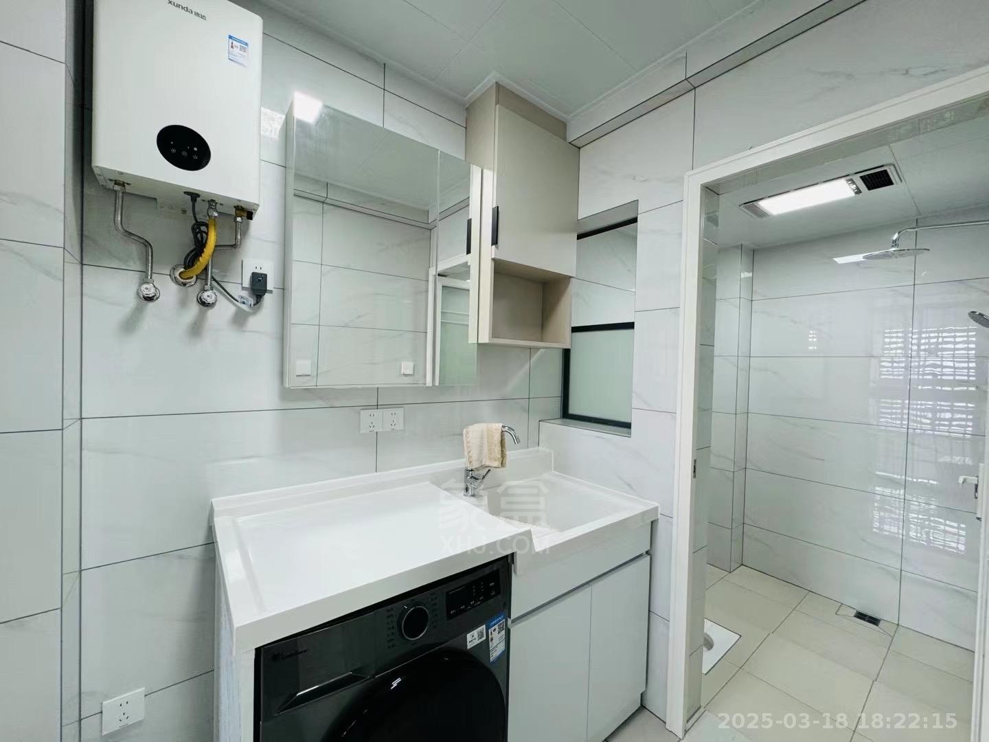 山水印象 1室1厅1卫 1350.0元/月 山水印象 1室1厅1卫 1350.0元/月室内图