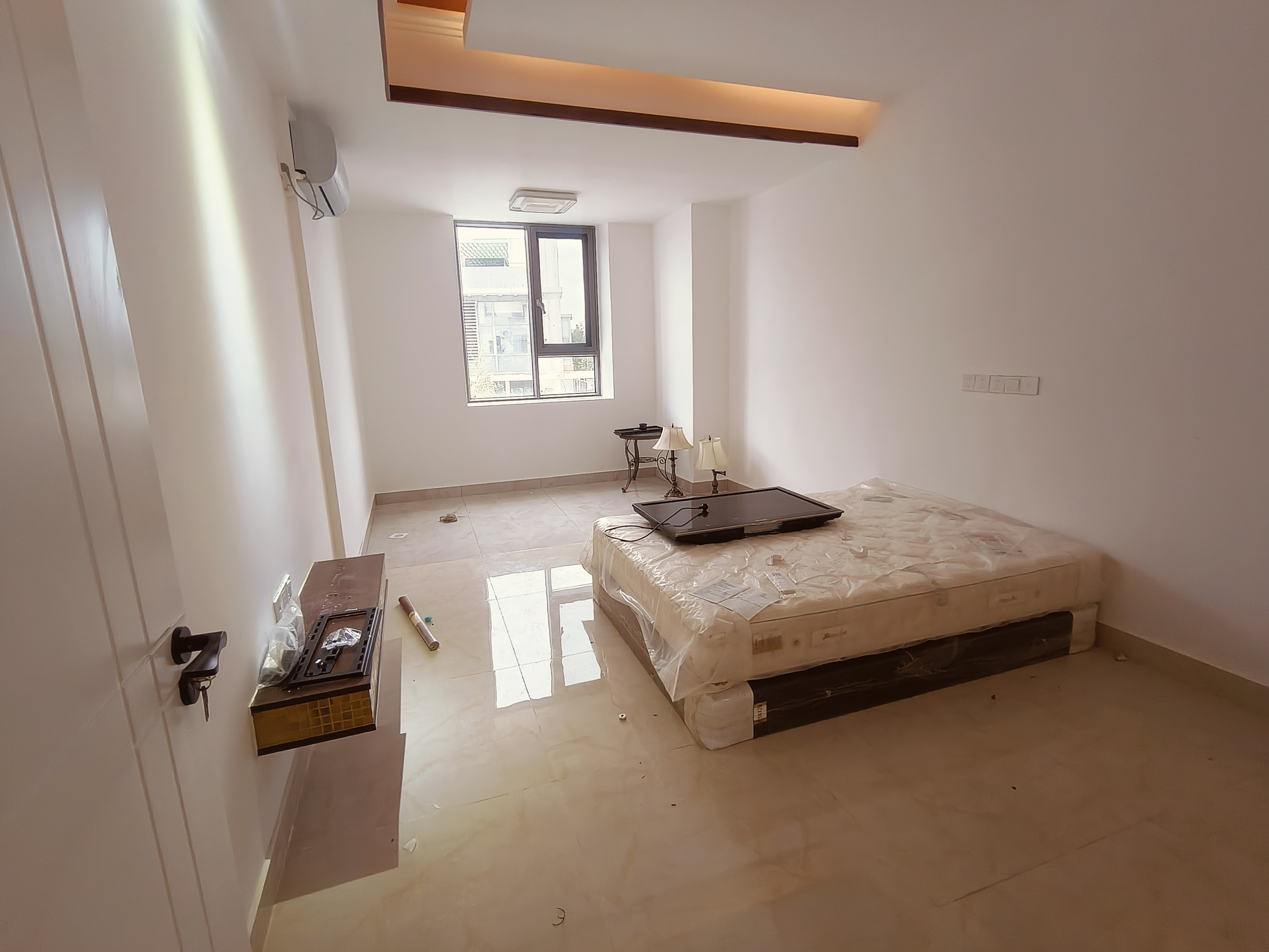 鲁能海蓝椰风 4室3厅5卫 9000.0元/月 鲁能海蓝椰风 4室3厅5卫 9000.0元/月室内图