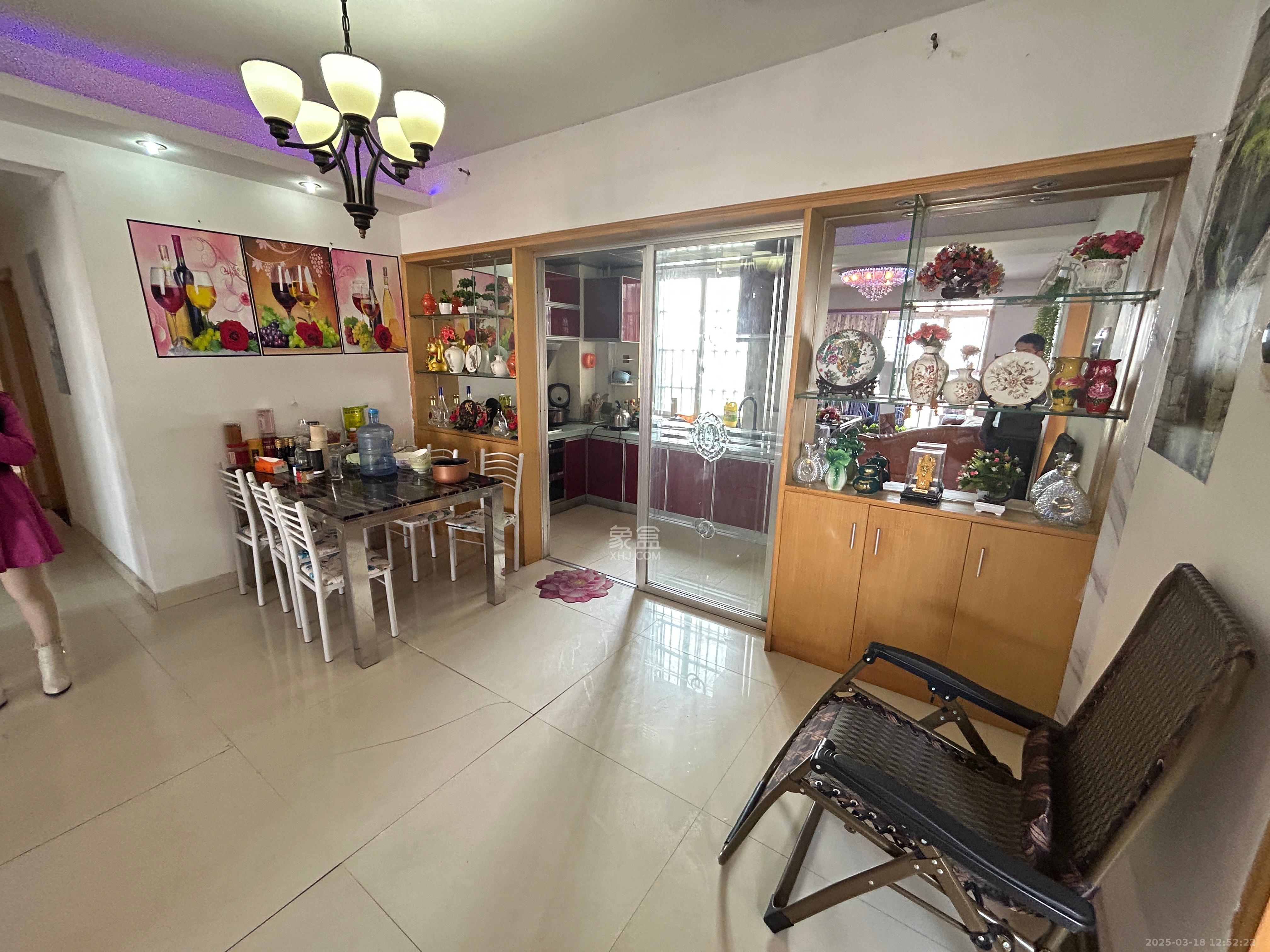 中悦领秀金都 3室2厅1卫 1800.00元/月 中悦领秀金都 3室2厅1卫 1800.00元/月室内图