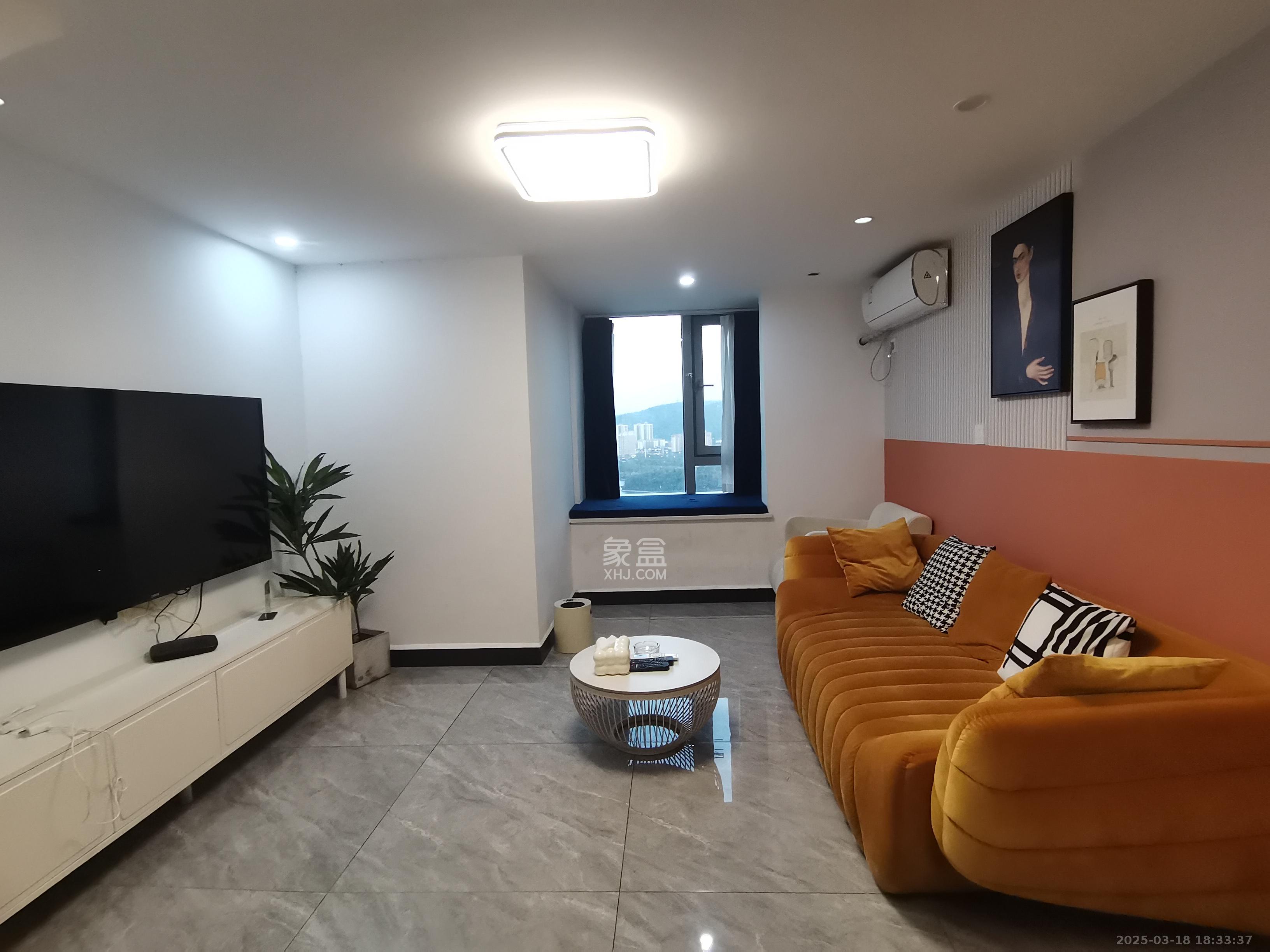 福晟翡翠湾 2室1厅1卫 3000.0元/月 福晟翡翠湾 2室1厅1卫 3000.0元/月室内图