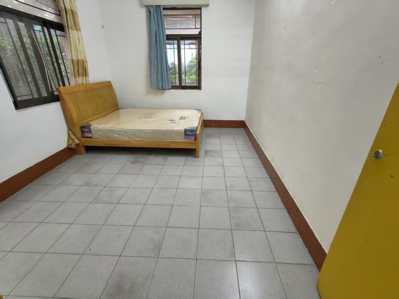 水利局大院(海府路) 3室2厅2卫 95.0万 水利局大院(海府路) 3室2厅2卫 95.0万室内图