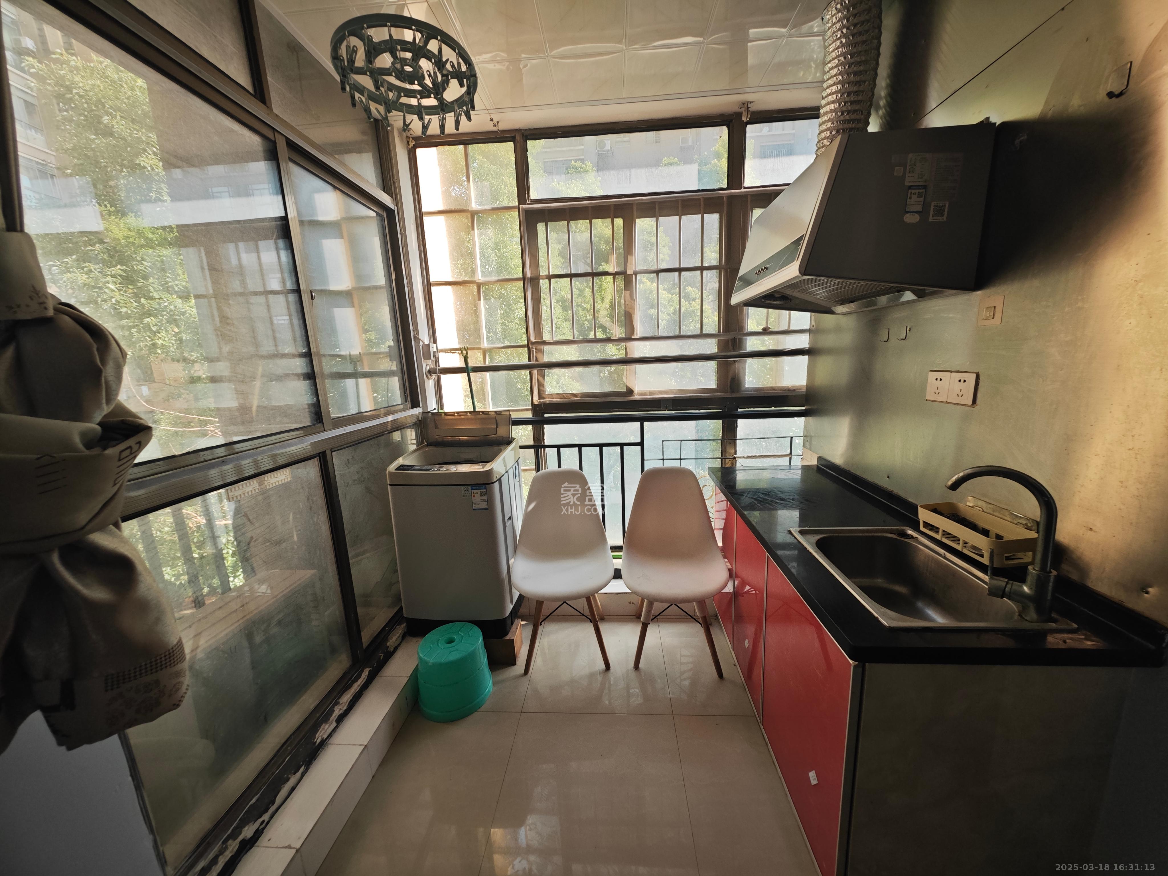 城南郡  0室1厅1卫    1400.0元/月 城南郡  0室1厅1卫    1400.0元/月室内图