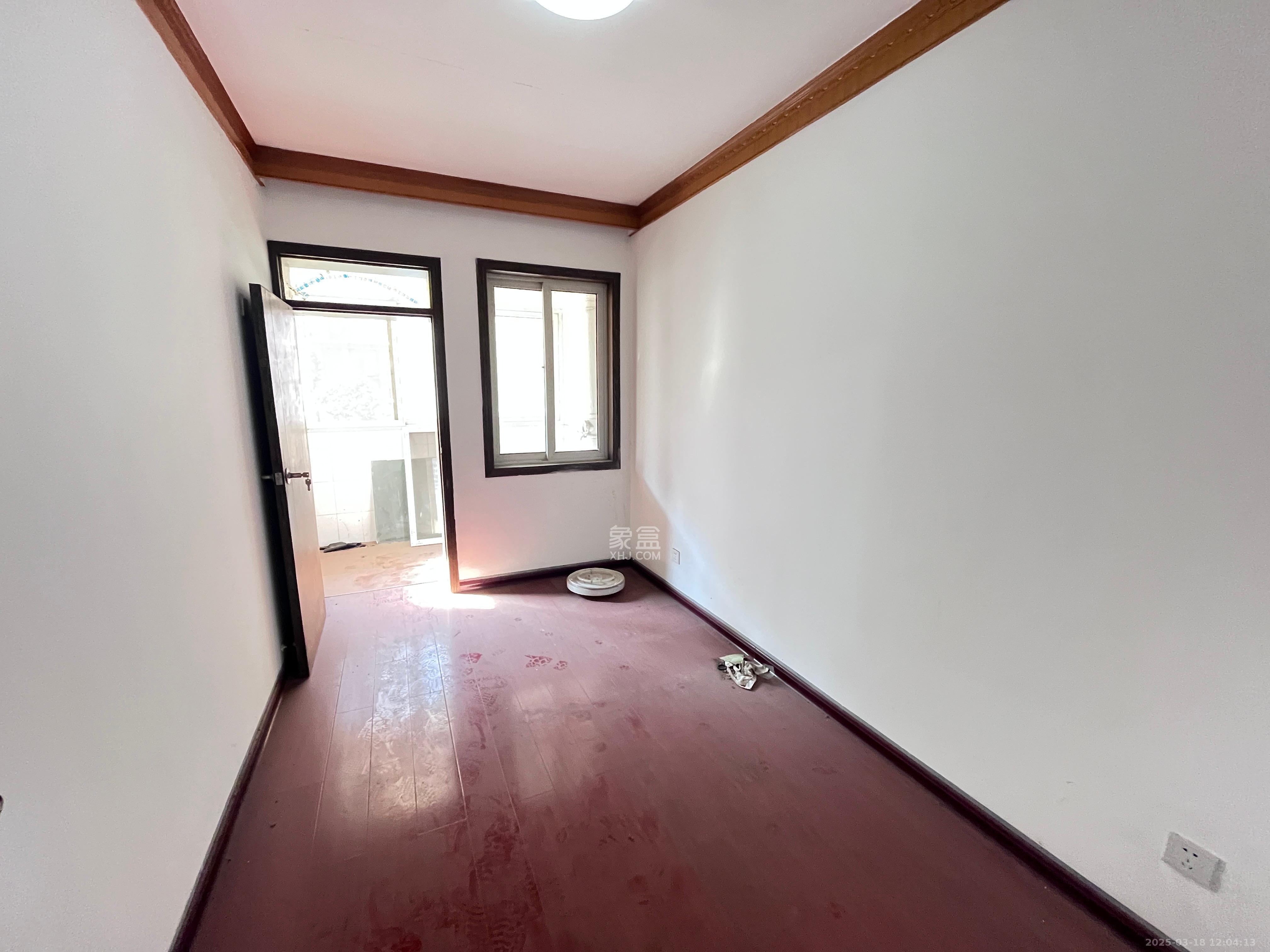 友园山庄 2室1厅1卫 1300.0元/月 友园山庄 2室1厅1卫 1300.0元/月室内图