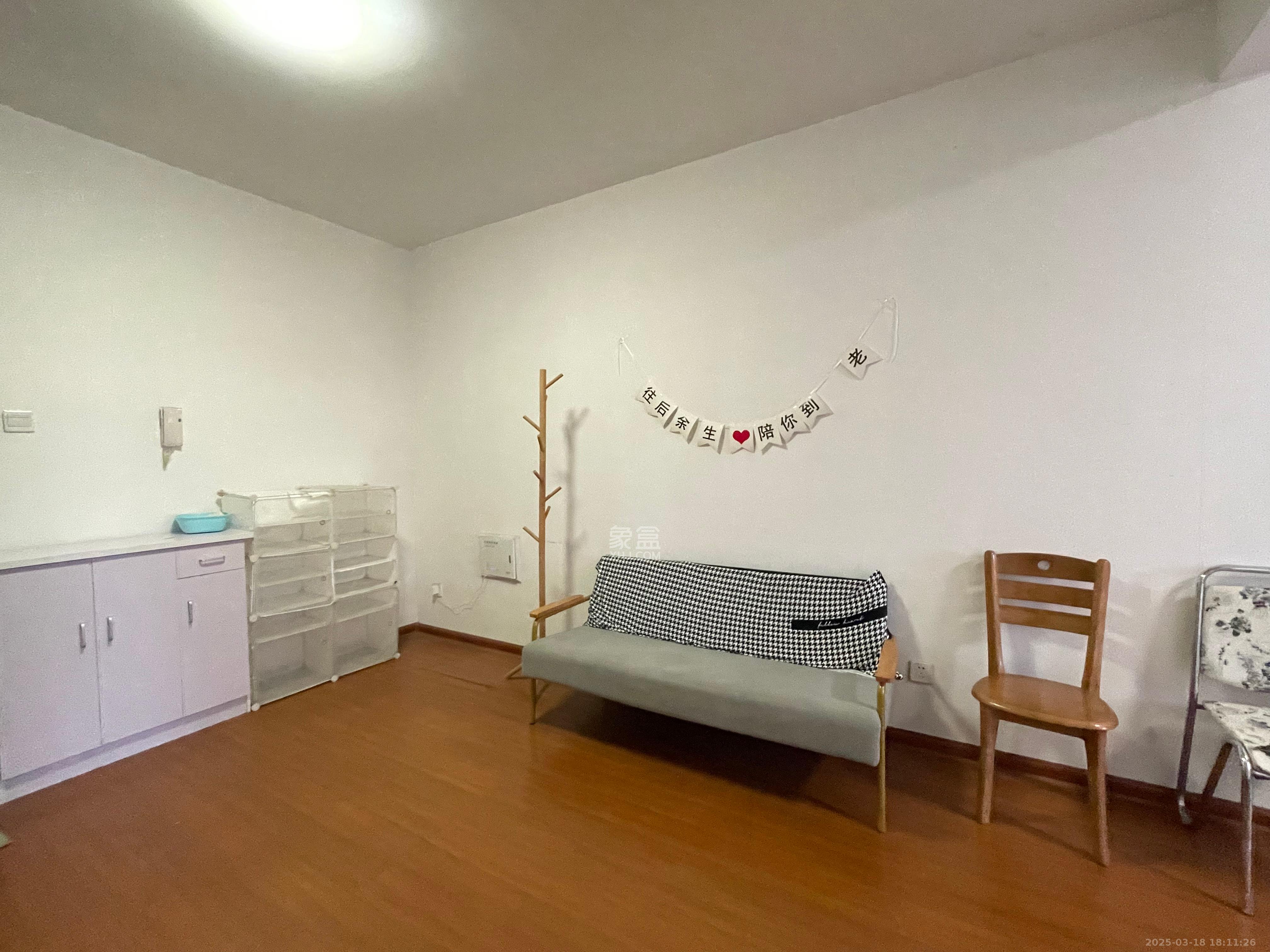 惠民景园(惠民锦园) 2室2厅1卫 1800.0元/月 惠民景园(惠民锦园) 2室2厅1卫 1800.0元/月室内图