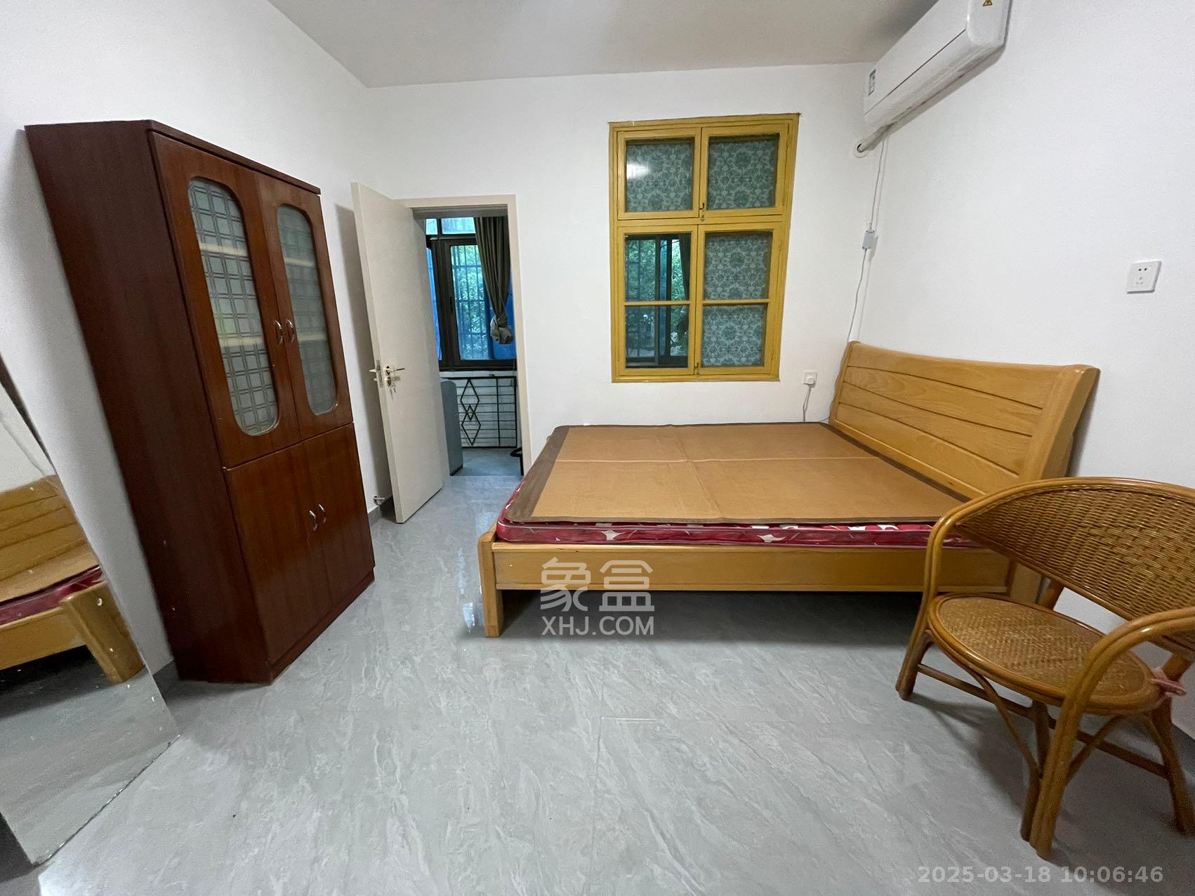 人保财产湖南分公司宿舍 3室1厅1卫 2200.0元/月 人保财产湖南分公司宿舍 3室1厅1卫 2200.0元/月室内图