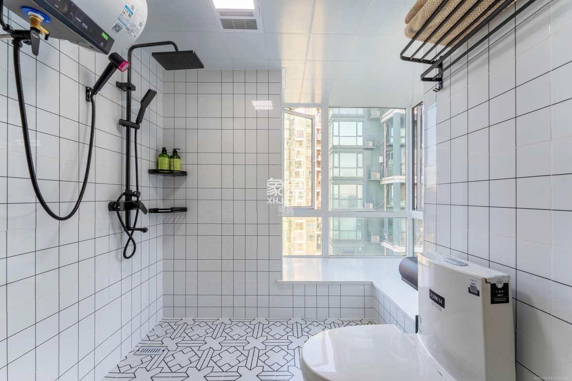 华盛新外滩 5室2厅2卫 8500.0元/月 华盛新外滩 5室2厅2卫 8500.0元/月室内图