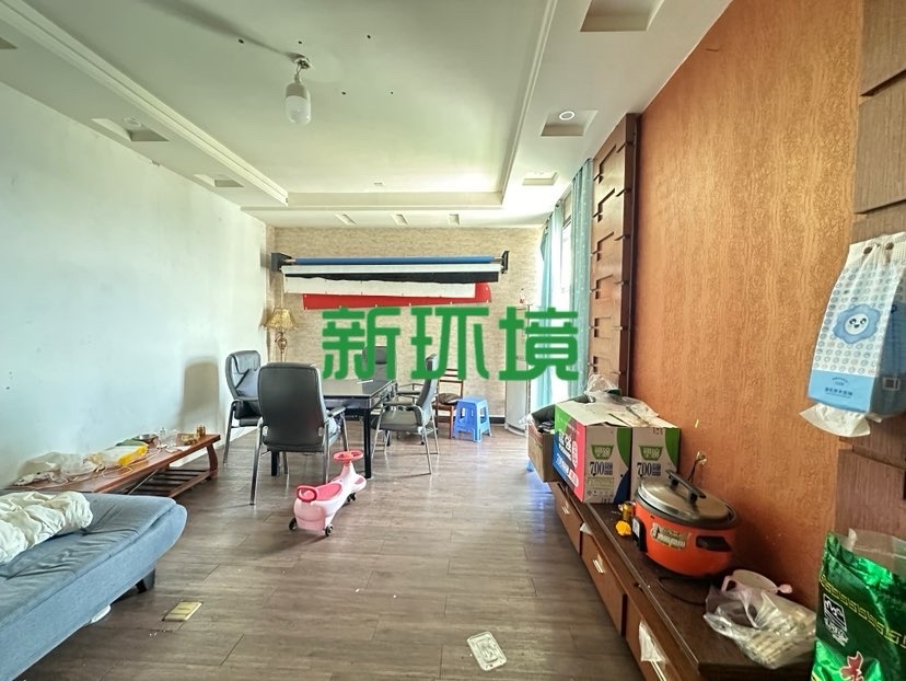 紫舞骊珠  2室2厅1卫   35.00万客厅