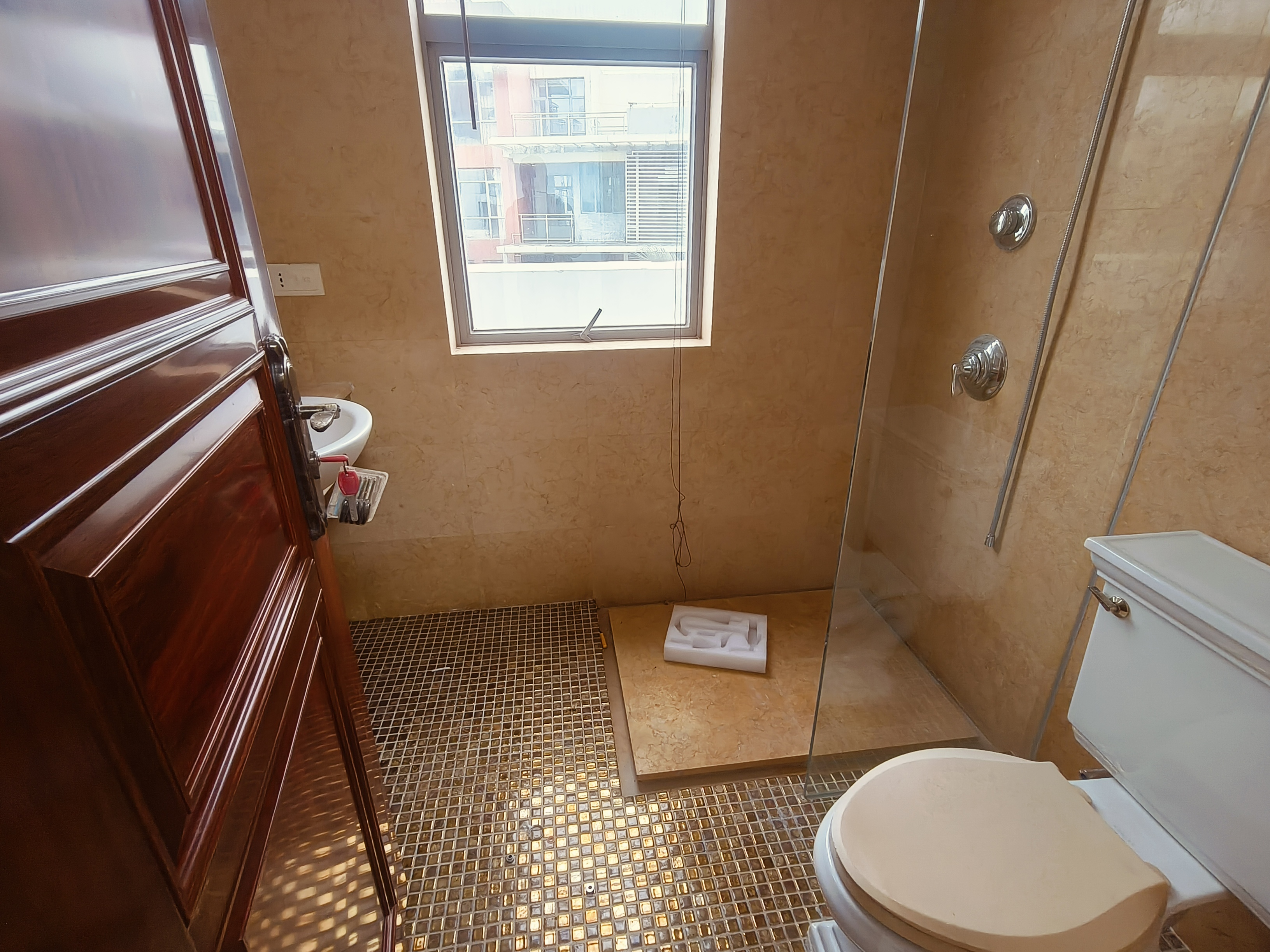 鲁能海蓝椰风 4室3厅5卫 9000.0元/月 鲁能海蓝椰风 4室3厅5卫 9000.0元/月室内图