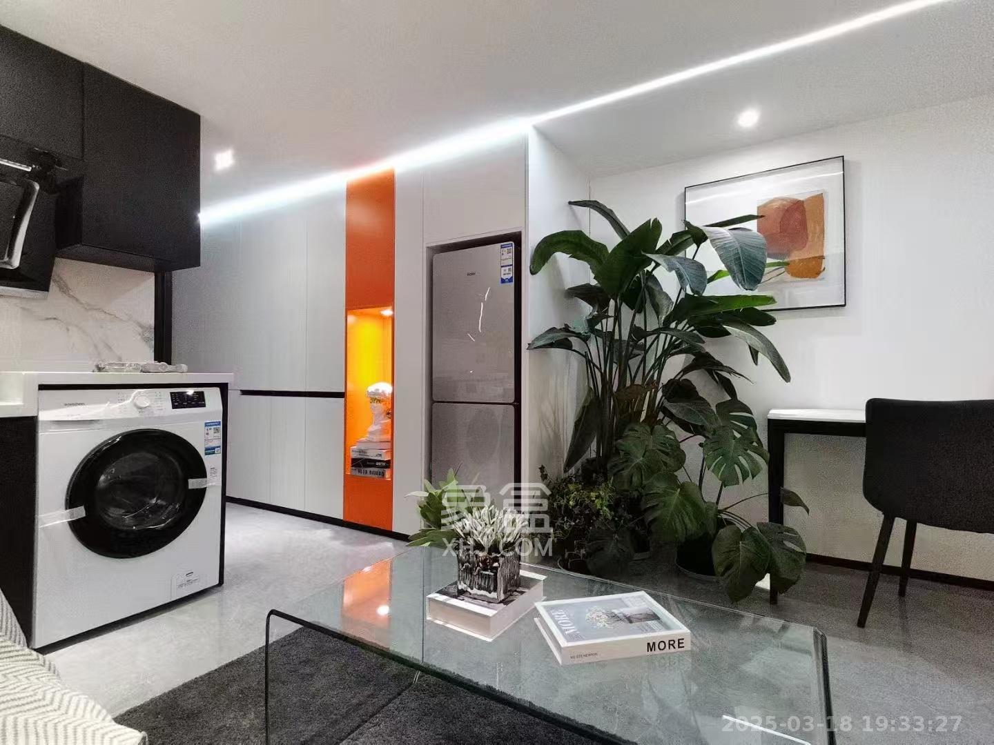 龙湖新壹城  1室1厅1卫    1600.0元/月室内图