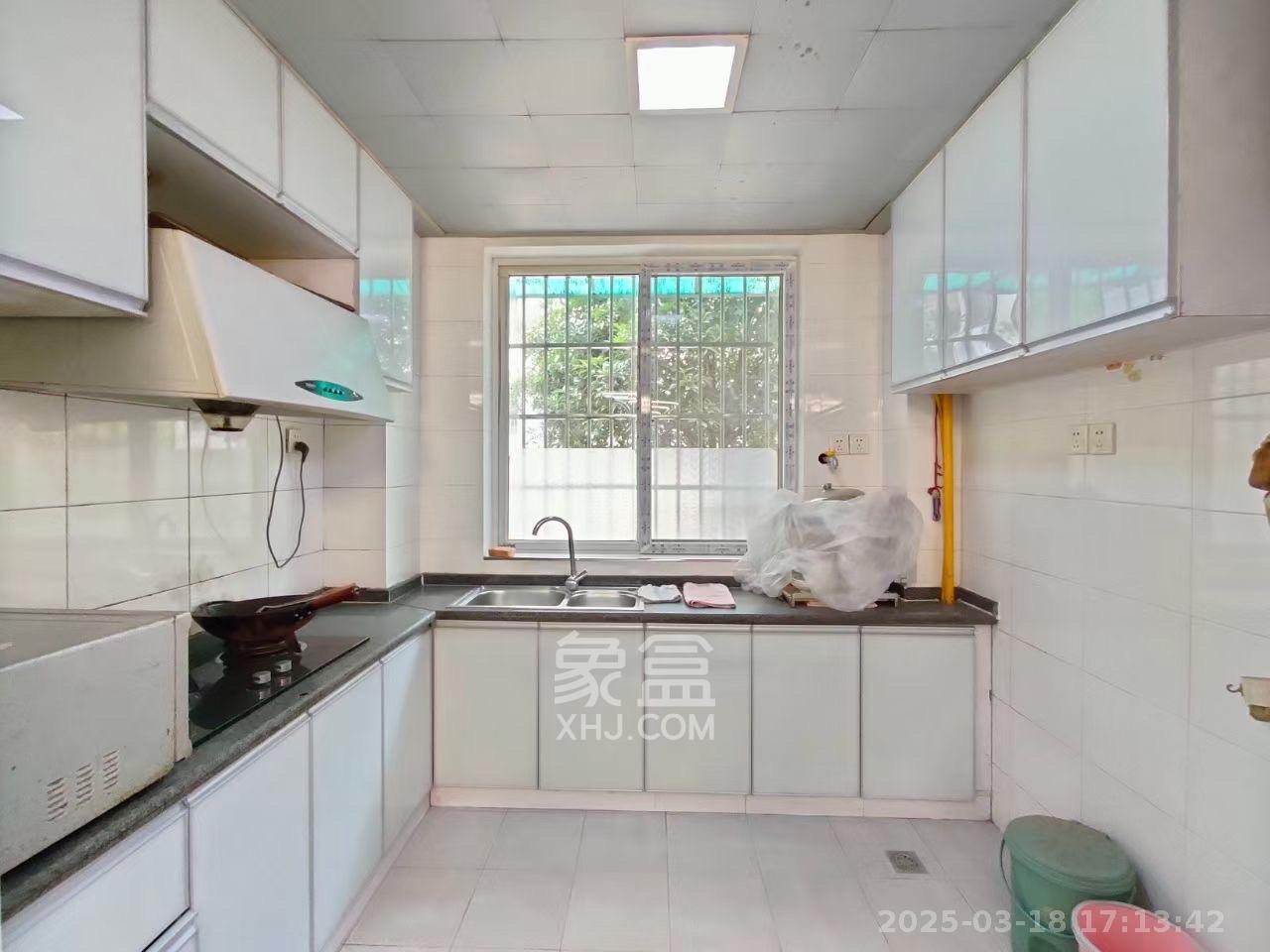 德馨园  2室2厅1卫    1600.0元/月 德馨园  2室2厅1卫    1600.0元/月室内图