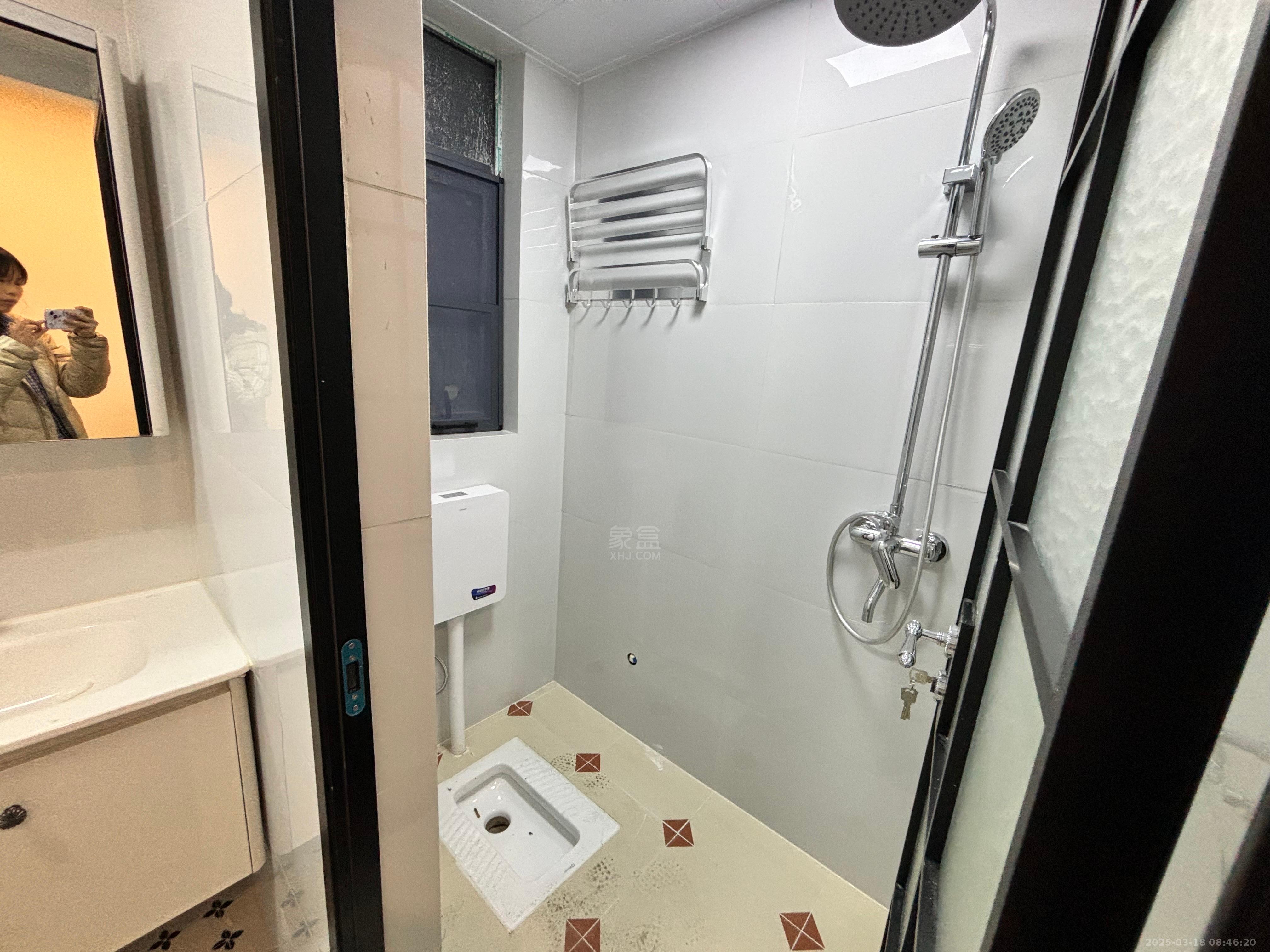 奥园广场  2室1厅1卫    2500.0元/月 奥园广场  2室1厅1卫    2500.0元/月室内图