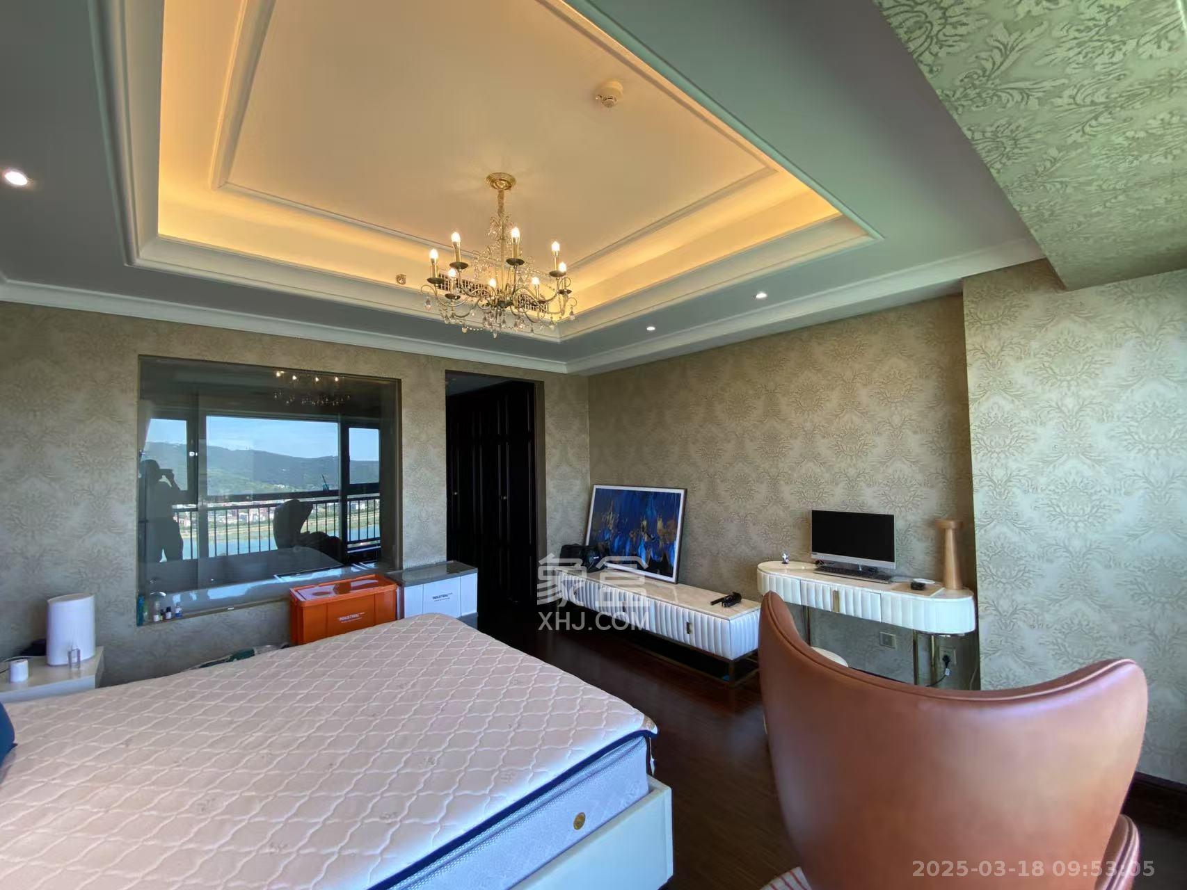 华远隆玺 5室2厅4卫 11000.0元/月 华远隆玺 5室2厅4卫 11000.0元/月室内图