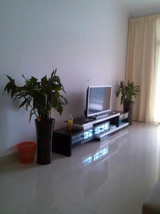 名仕华府 3室2厅2卫 2000.0元/月 名仕华府 3室2厅2卫 2000.0元/月室内图