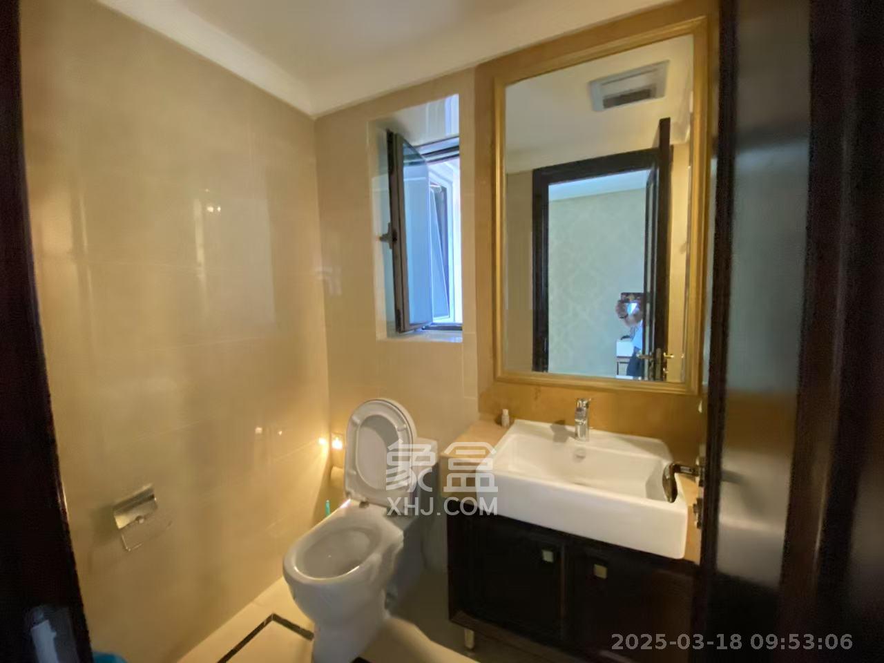 华远隆玺 5室2厅4卫 11000.0元/月 华远隆玺 5室2厅4卫 11000.0元/月室内图