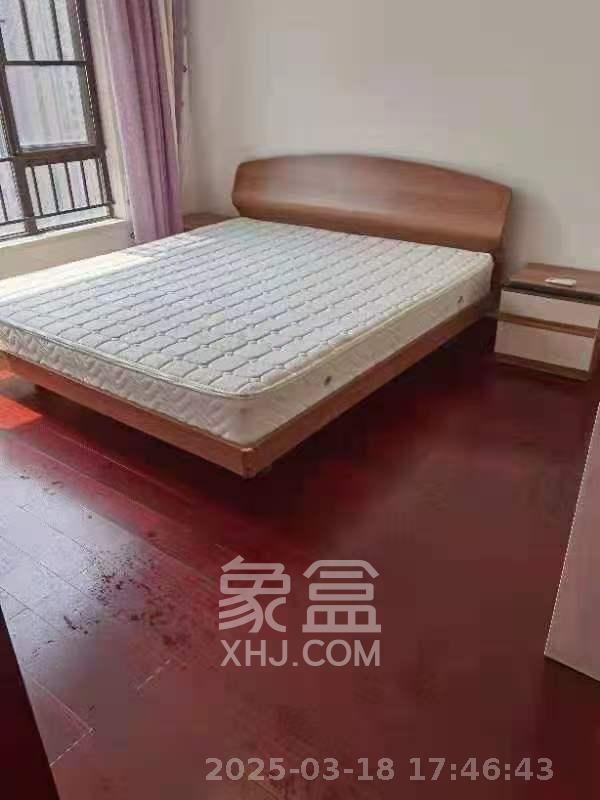 中海国际四期  3室2厅1卫   2100.00元/月室内图