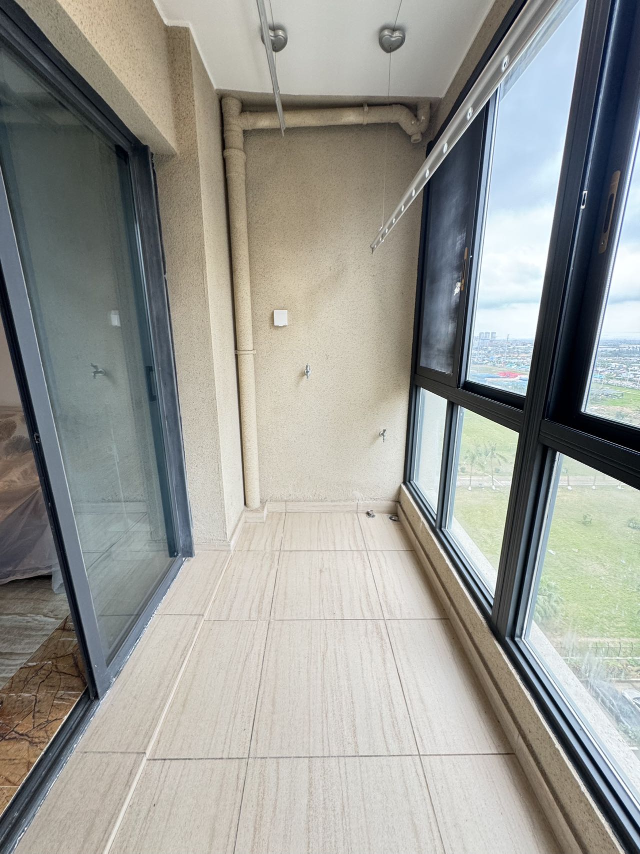 碧桂园一、二期(中央首府)  2室1厅1卫    68.0万 碧桂园一、二期(中央首府)  2室1厅1卫    68.0万室内图