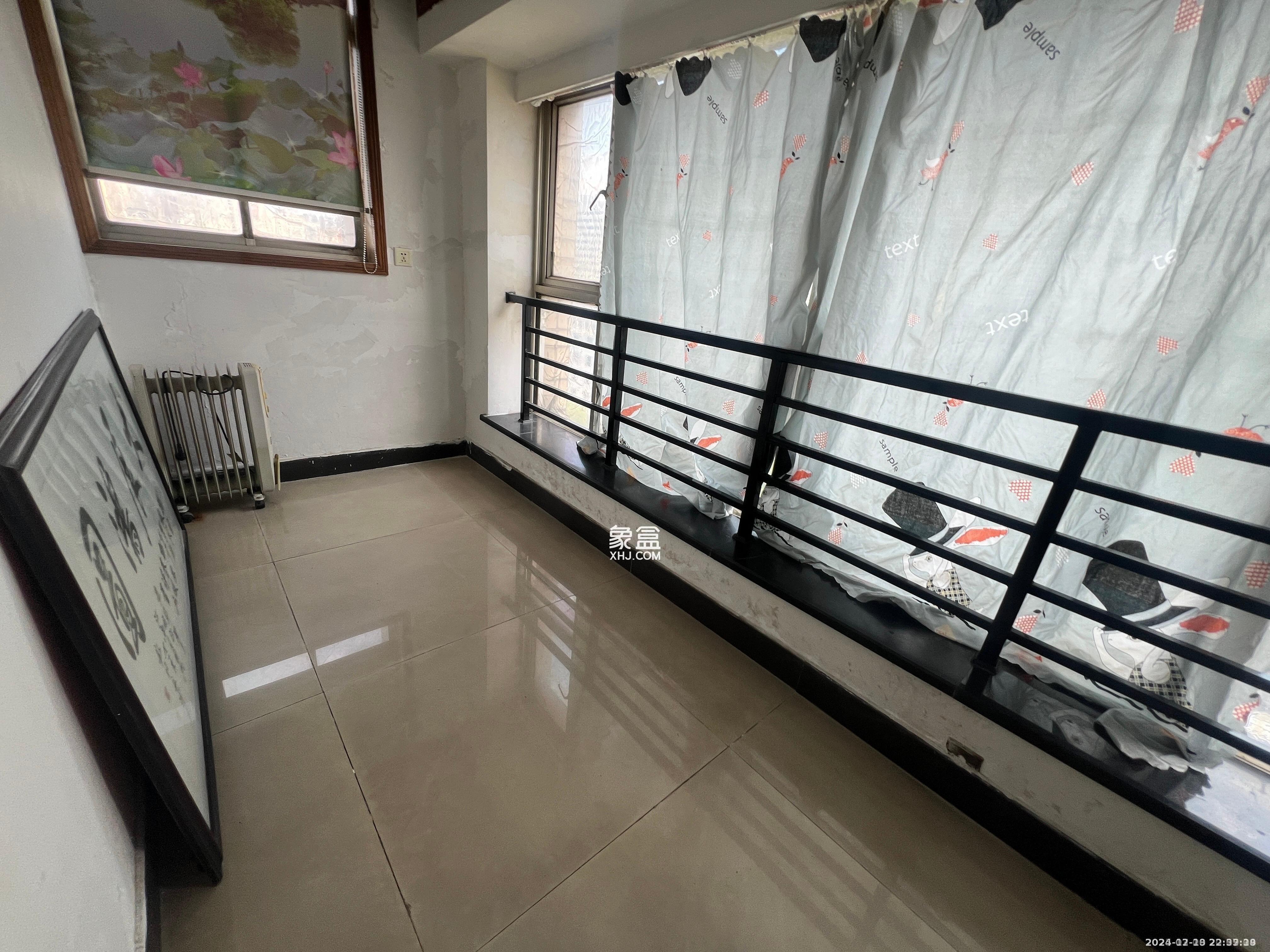 鸿飞大厦 1室1厅1卫 1600.0元/月 鸿飞大厦 1室1厅1卫 1600.0元/月室内图