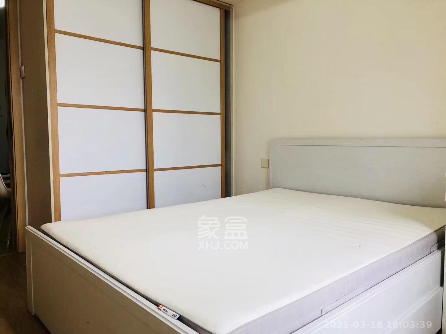 北辰三角洲E3区  1室1厅1卫   2500.00元/月室内图1