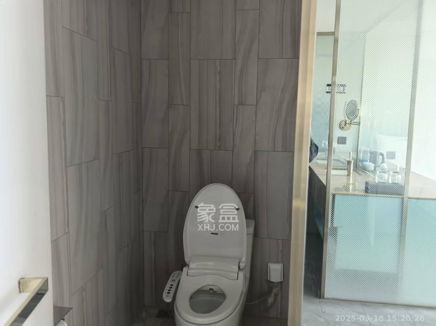 西子湖畔沃府 1室1厅1卫 1900.0元/月 西子湖畔沃府 1室1厅1卫 1900.0元/月室内图