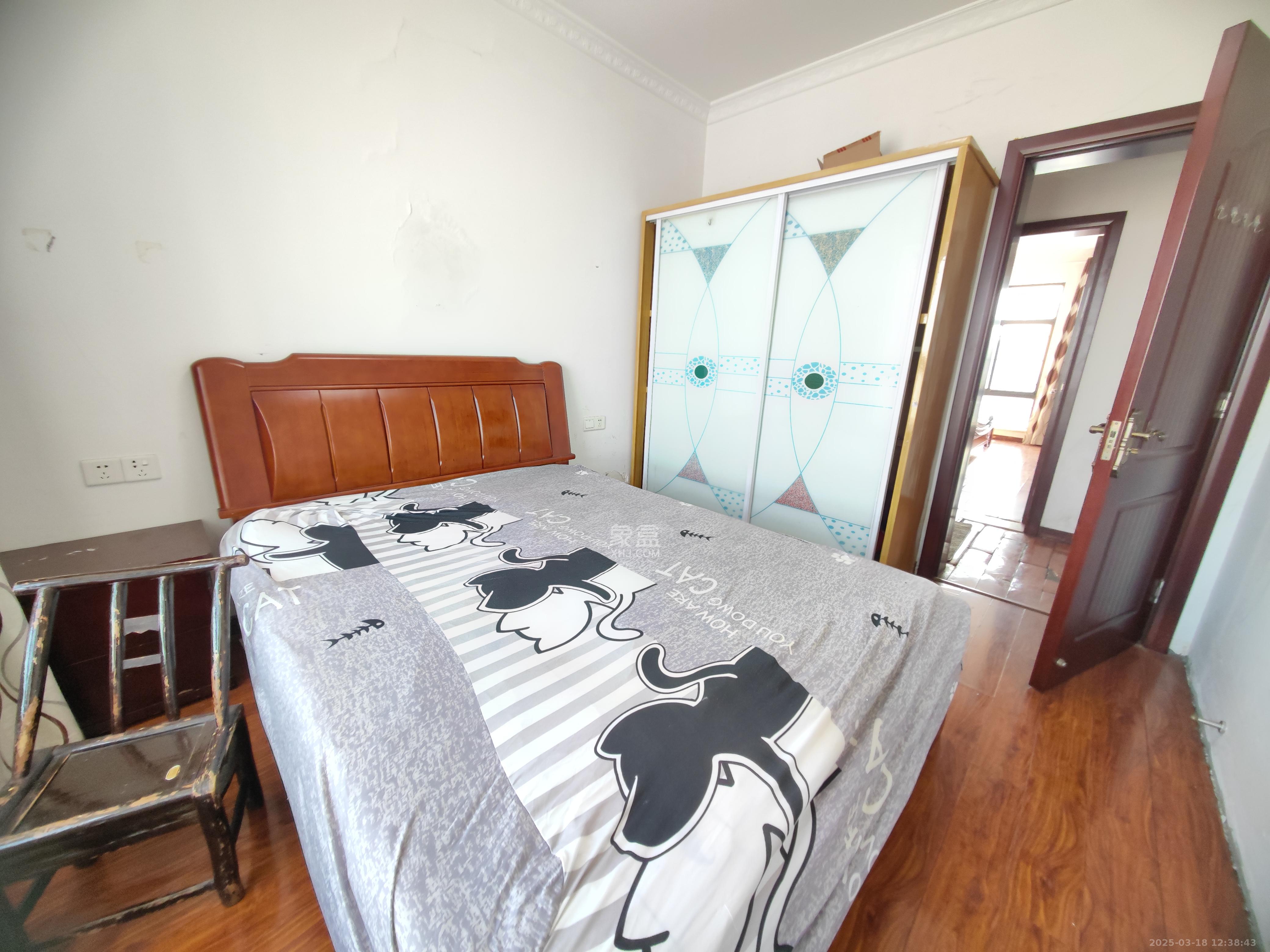 地勘佳苑 2室2厅1卫 1400.0元/月 地勘佳苑 2室2厅1卫 1400.0元/月室内图