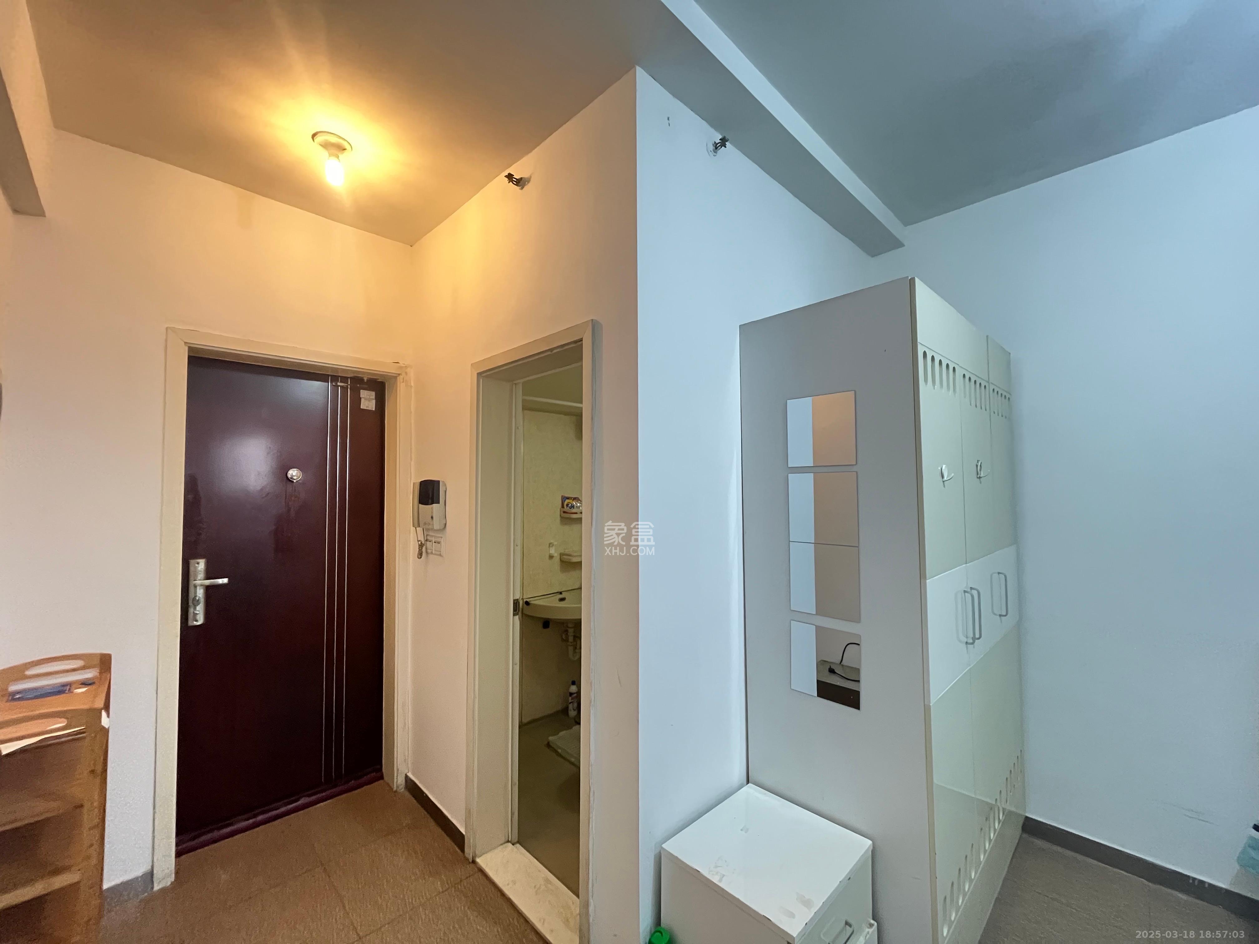 建安像素汇  1室1厅1卫    1100.0元/月室内图