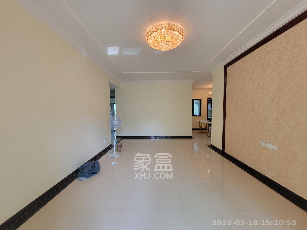 恒大雅苑 3室2厅2卫 3200.0元/月 恒大雅苑 3室2厅2卫 3200.0元/月室内图