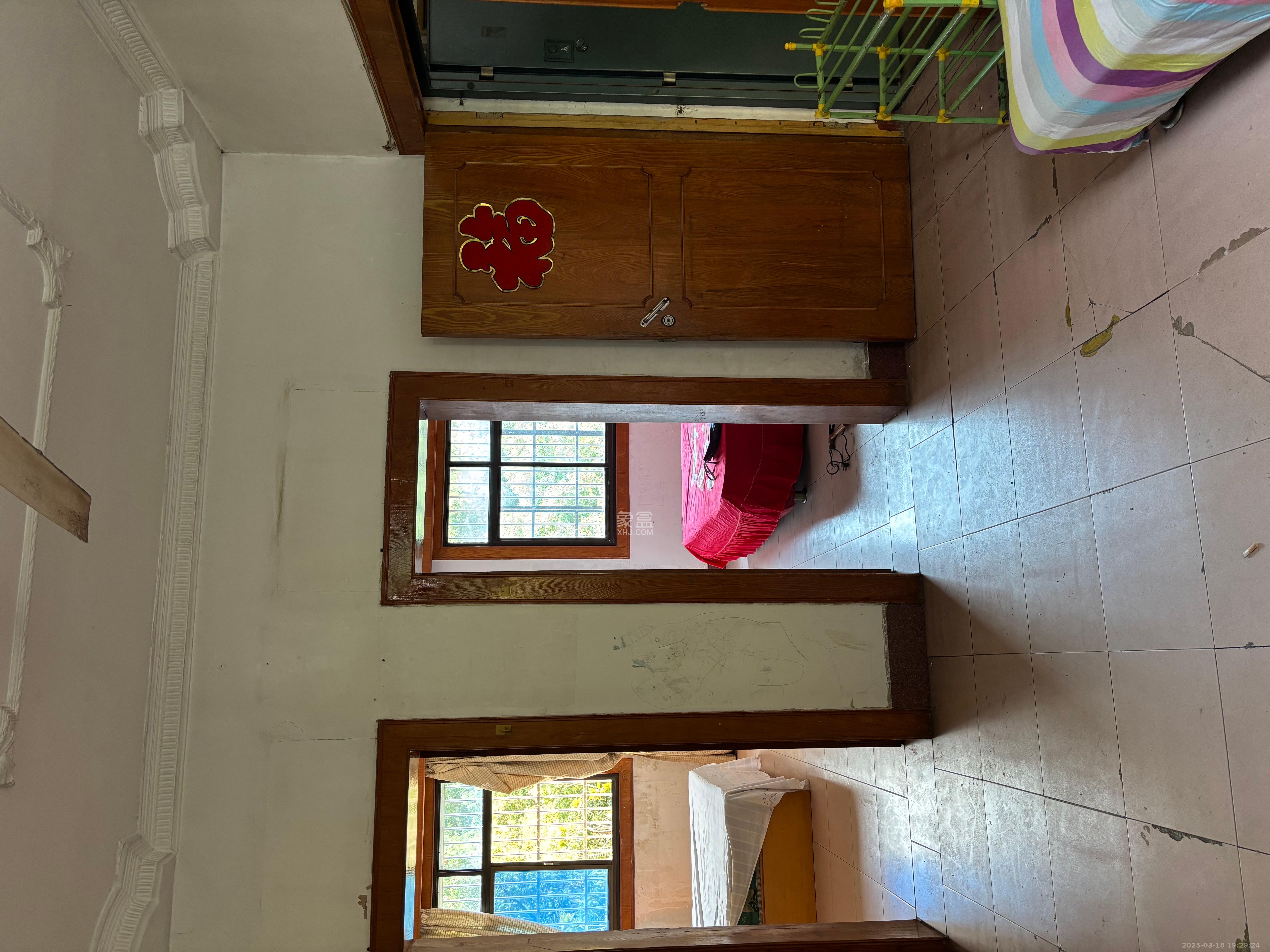 湖南师大张公岭校区宿舍 3室2厅1卫 1200.0元/月 湖南师大张公岭校区宿舍 3室2厅1卫 1200.0元/月室内图