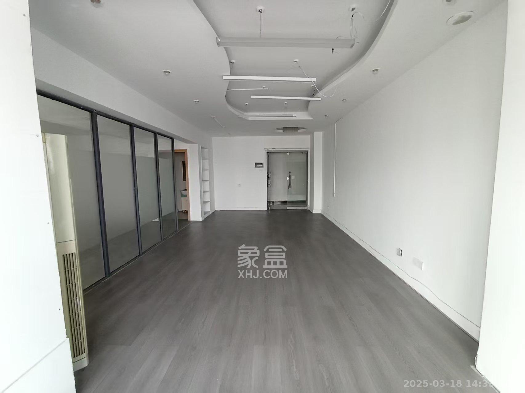 楚天家园  1室1厅1卫    1500.0元/月室内图