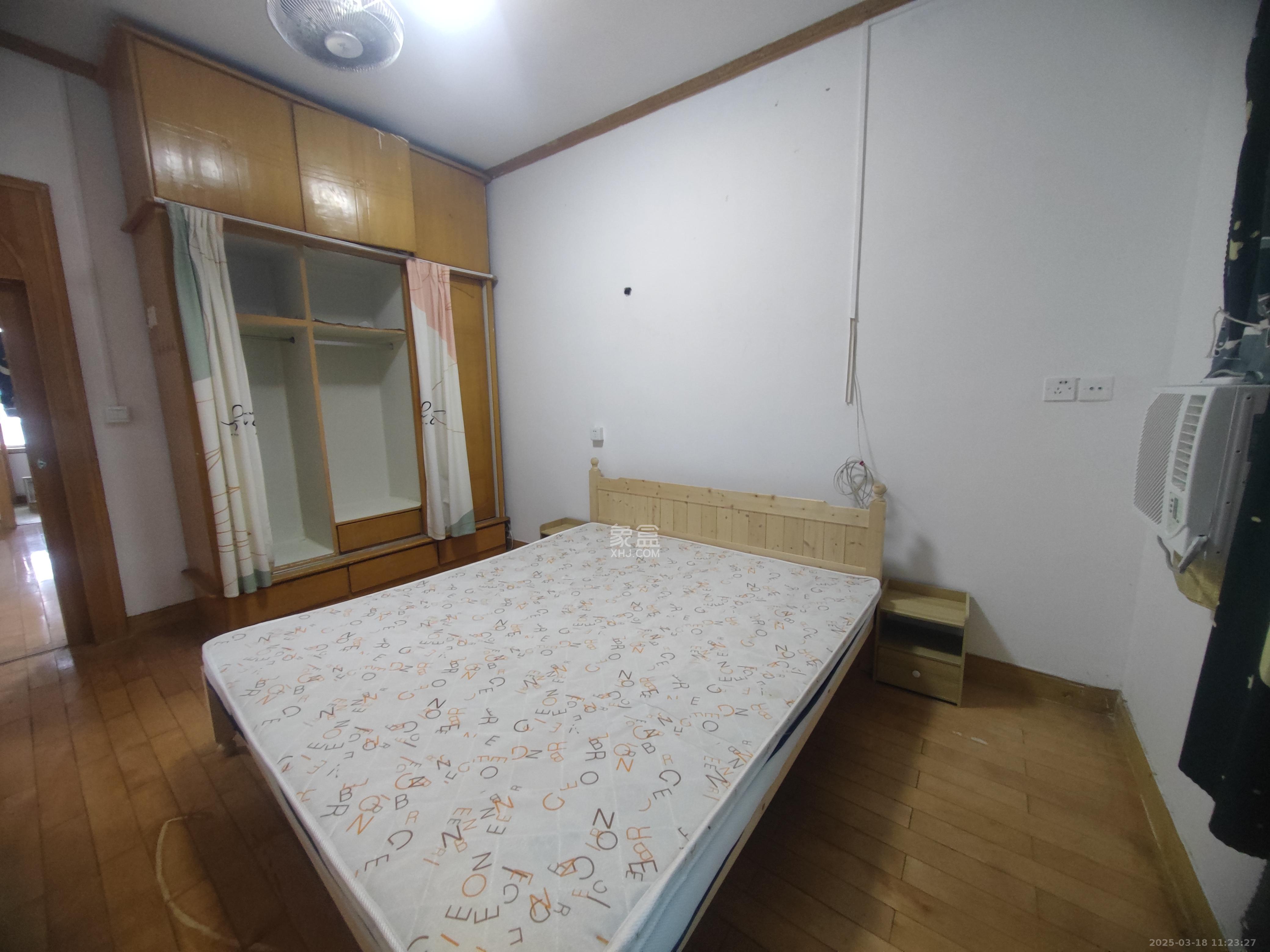 长沙市中医康复医院宿舍（长沙市骨科按摩医院）  2室1厅1卫   1500.00元/月