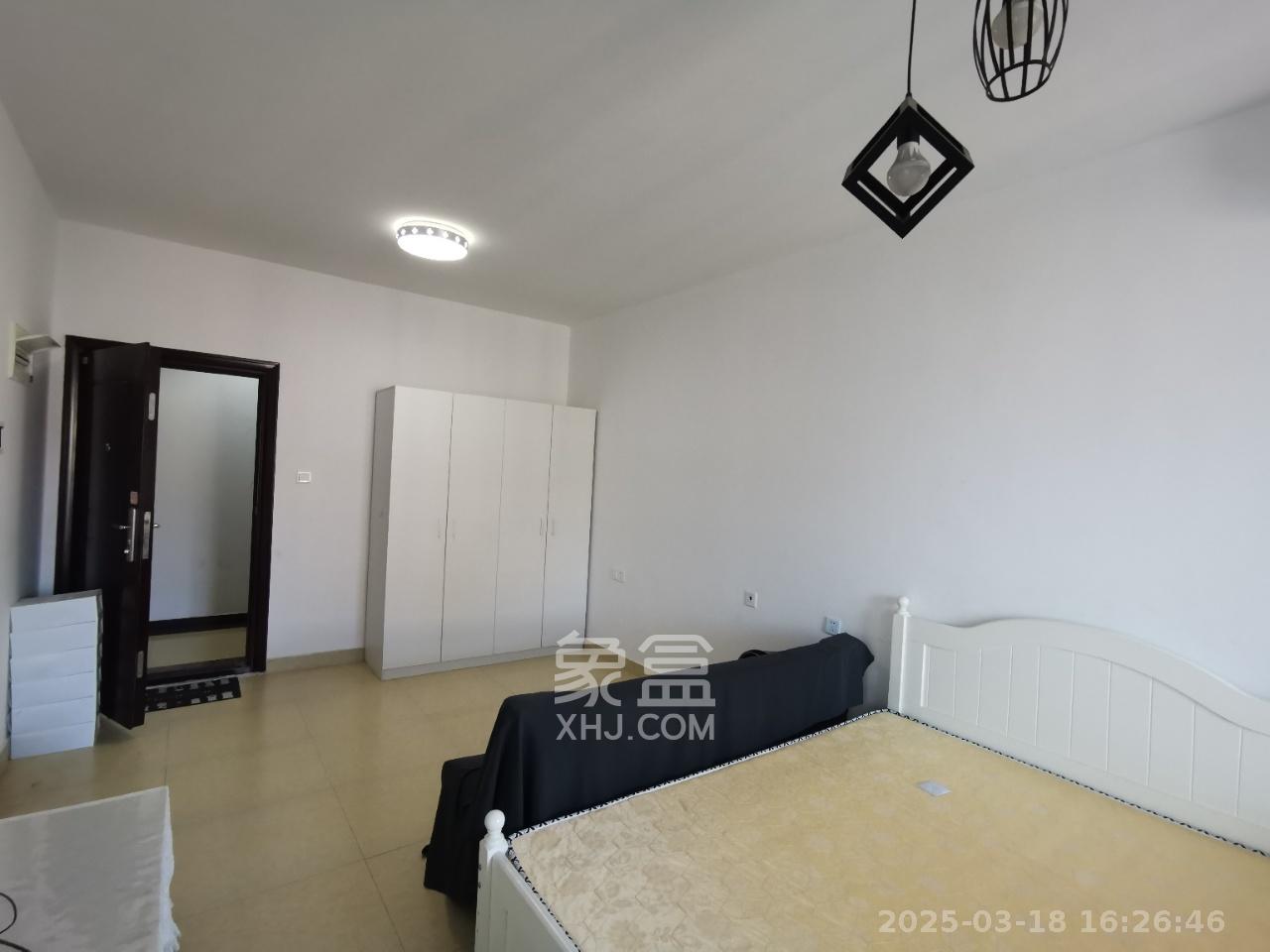 中南红领邦(红星嘉和苑) 1室1厅1卫 1600.0元/月 中南红领邦(红星嘉和苑) 1室1厅1卫 1600.0元/月室内图