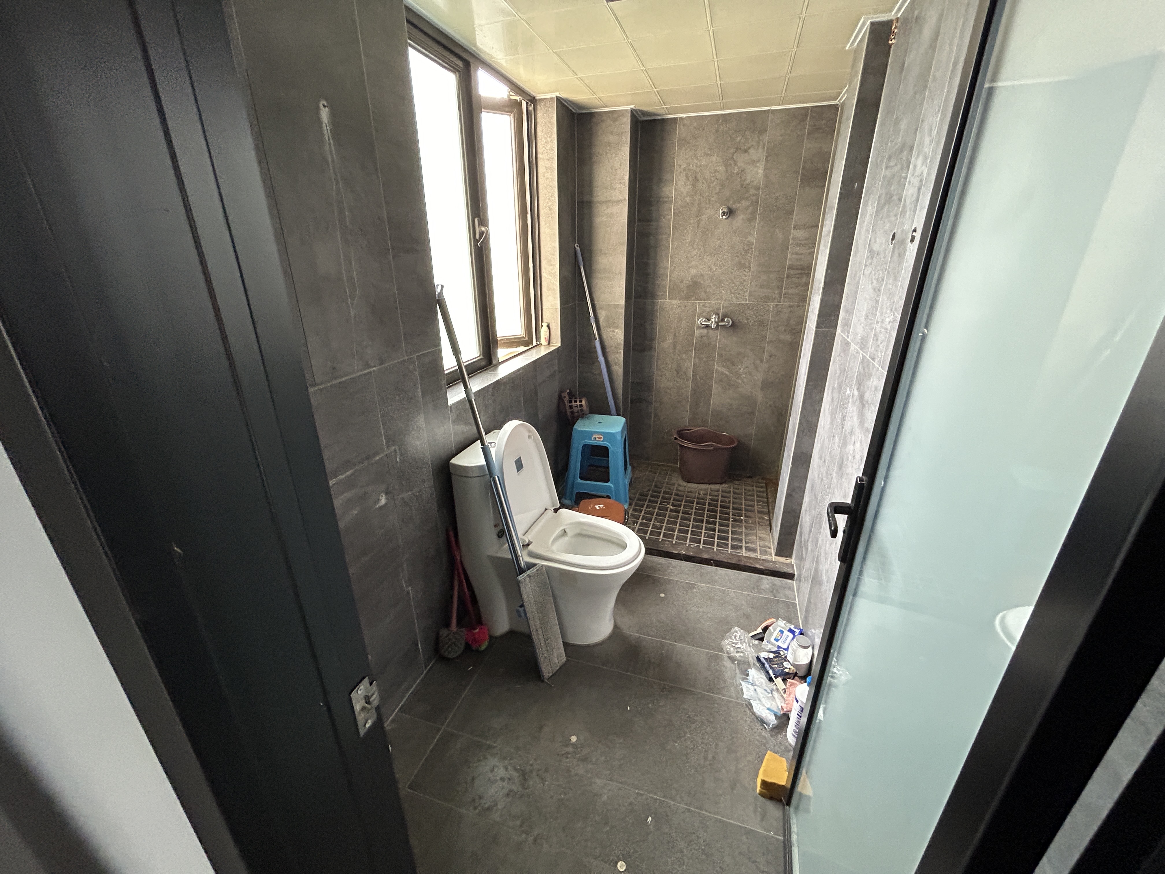 恒大海口文化旅游城 4室2厅2卫 11000.0元/月 恒大海口文化旅游城 4室2厅2卫 11000.0元/月室内图