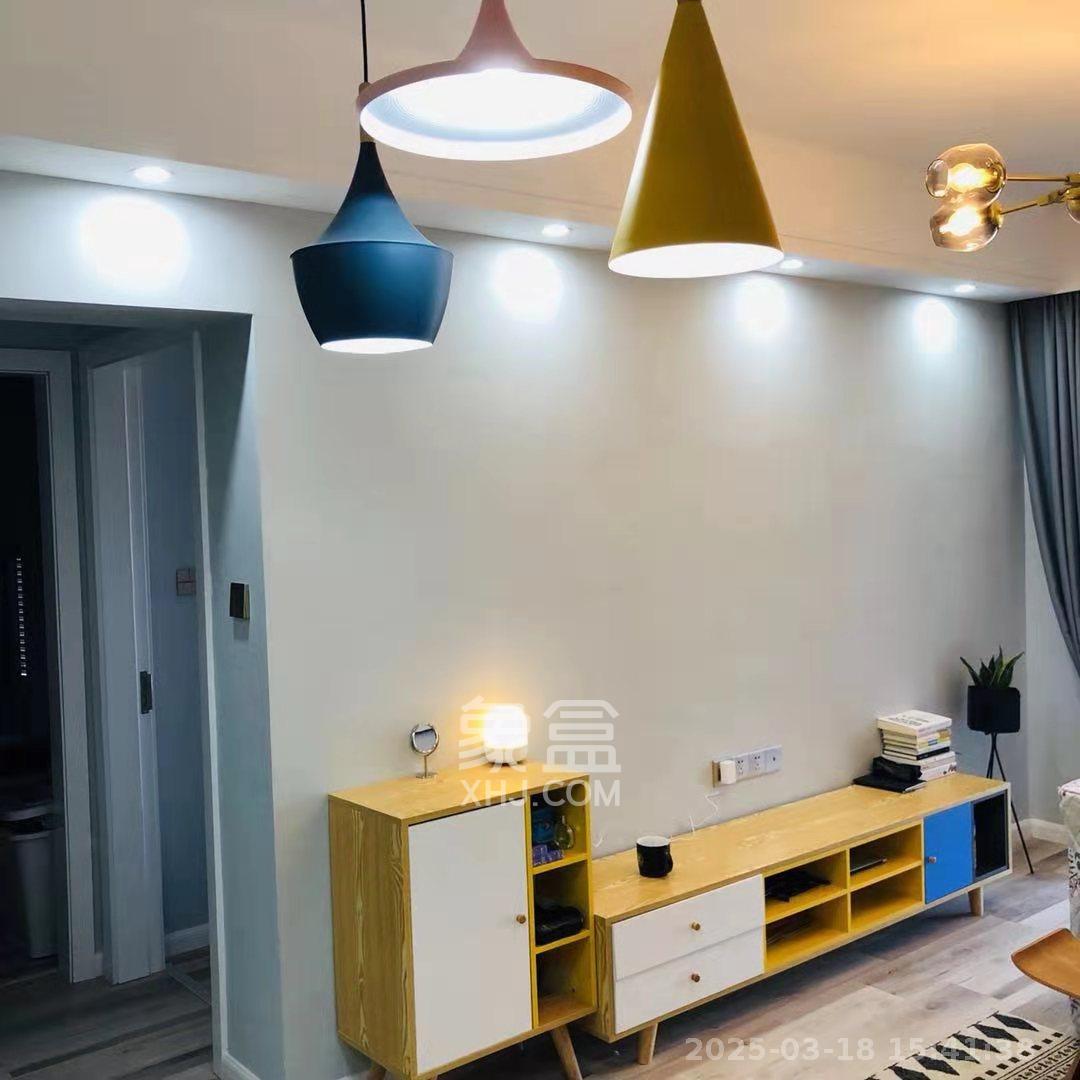 保利国际广场 1室2厅1卫 4500.0元/月 保利国际广场 1室2厅1卫 4500.0元/月室内图