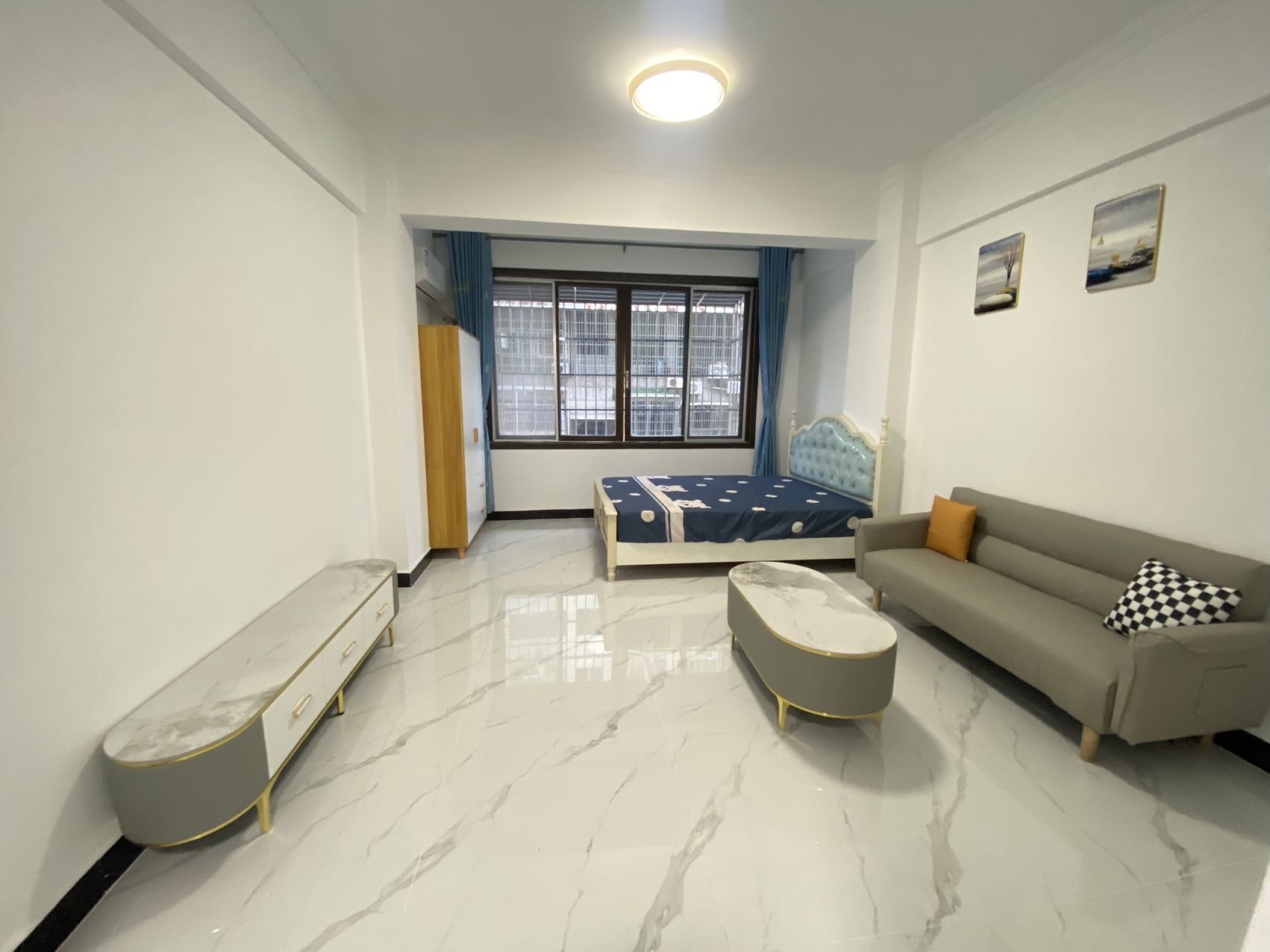 飞龙公寓 1室1厅1卫 41.0万 飞龙公寓 1室1厅1卫 41.0万客厅