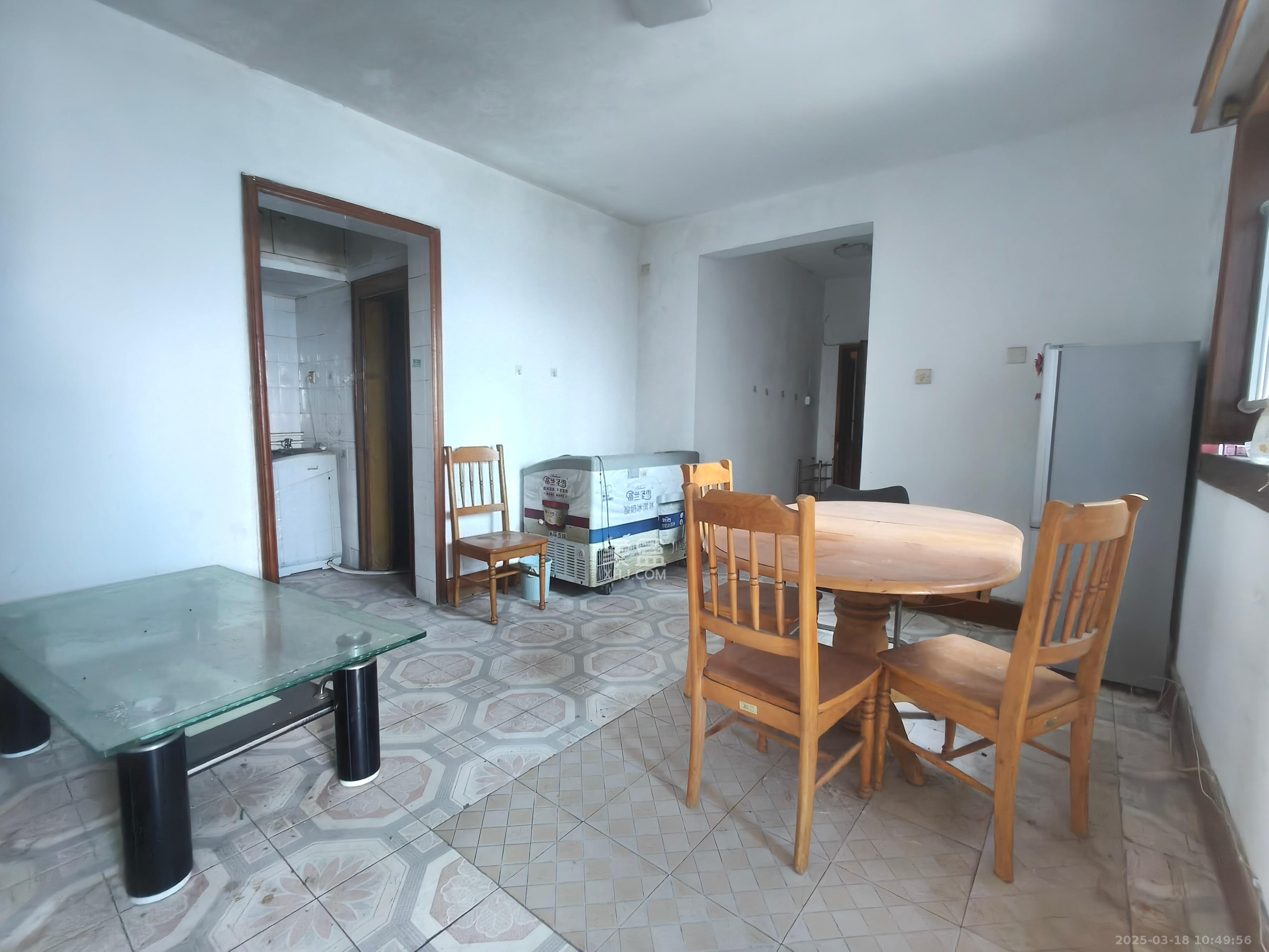 银洲公寓 2室2厅2卫 1400.0元/月 银洲公寓 2室2厅2卫 1400.0元/月室内图