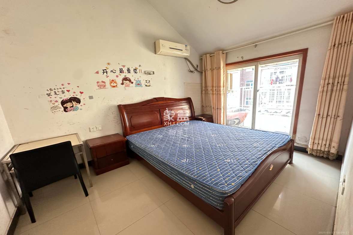 鄱阳小区 2室1厅1卫 1000.0元/月 鄱阳小区 2室1厅1卫 1000.0元/月室内图