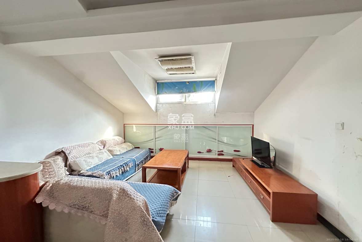 鄱阳小区 2室1厅1卫 1000.0元/月 鄱阳小区 2室1厅1卫 1000.0元/月室内图