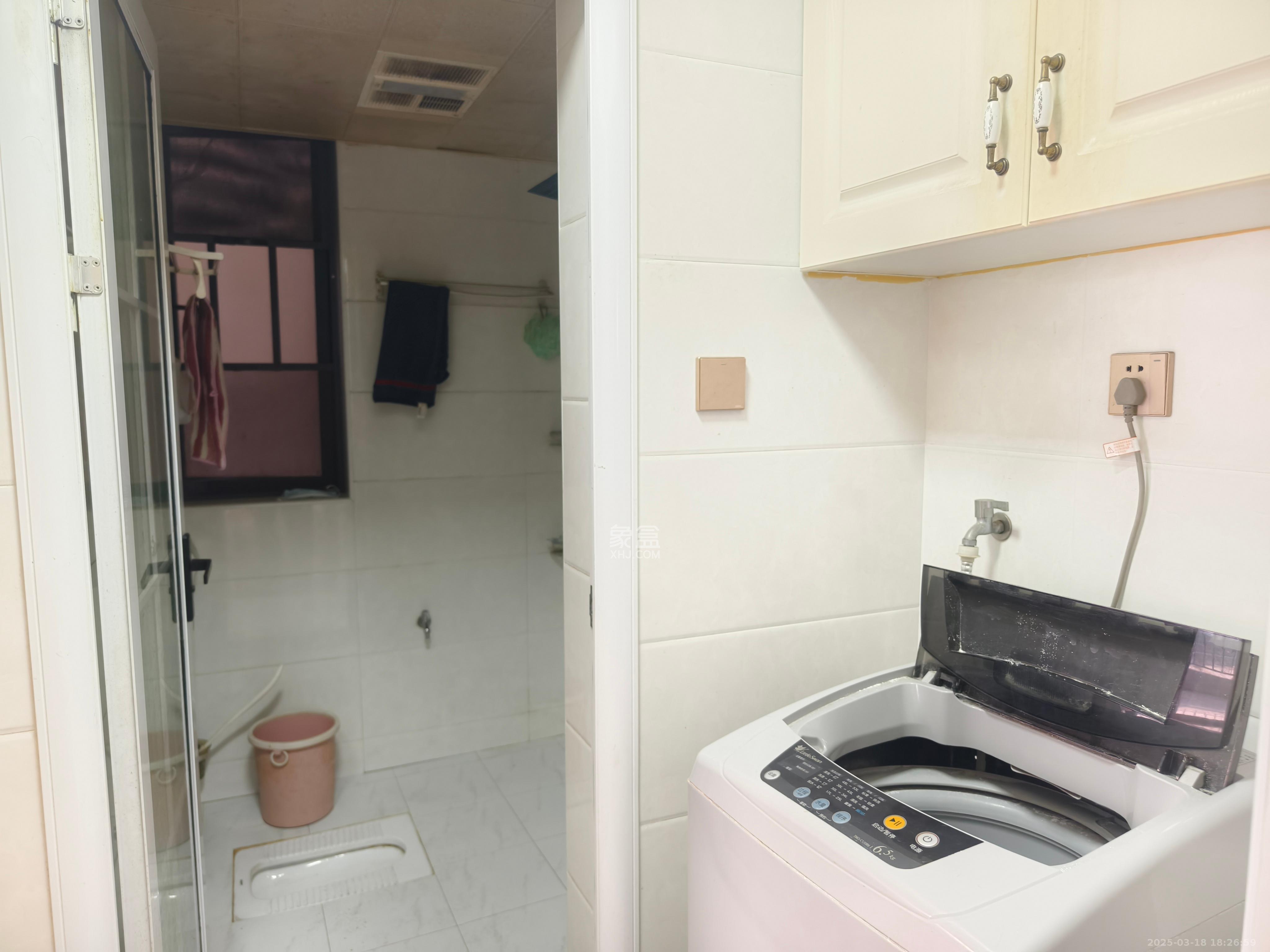 兰亭湾畔 3室2厅2卫 2500.0元/月 兰亭湾畔 3室2厅2卫 2500.0元/月室内图