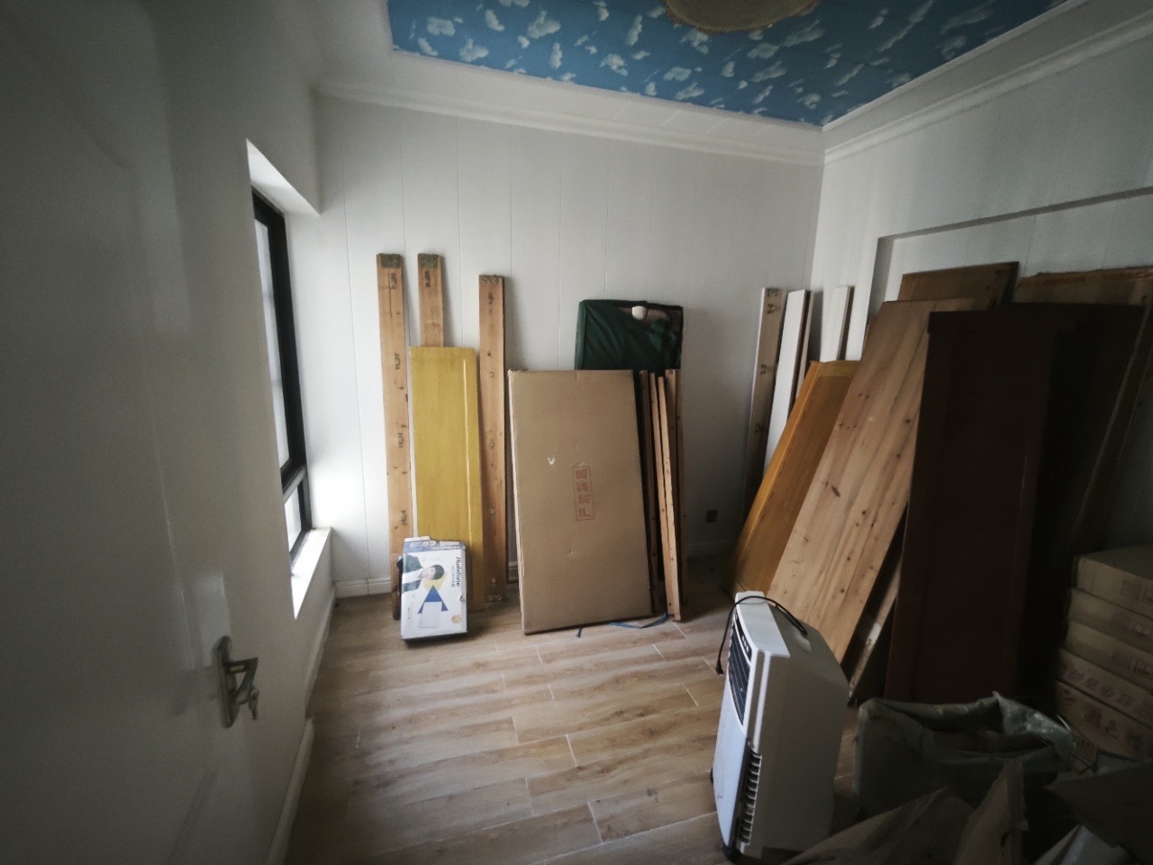 时代城(永秀花园二期) 3室2厅2卫 105.0万 时代城(永秀花园二期) 3室2厅2卫 105.0万客厅