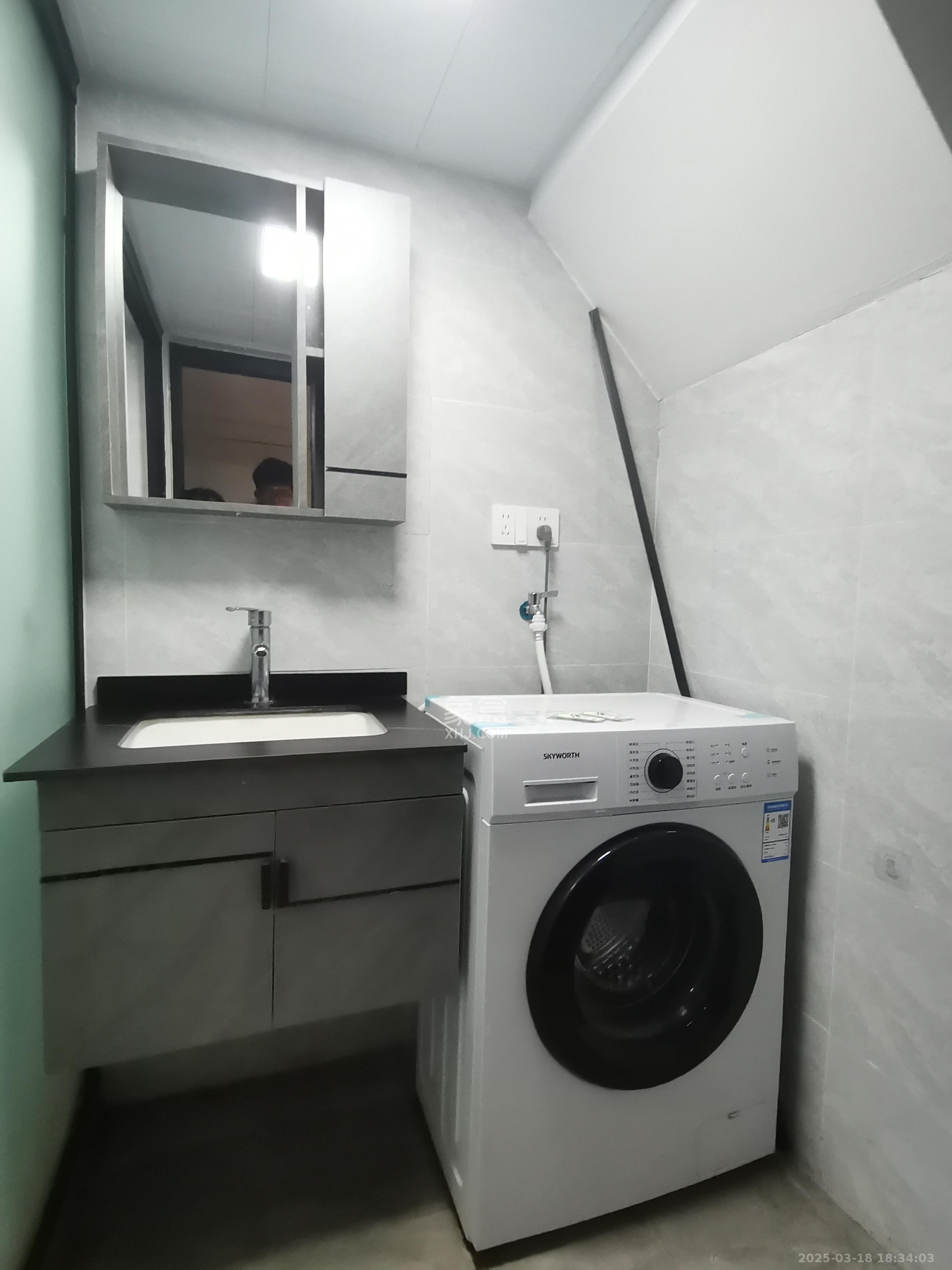 福晟翡翠湾 2室1厅1卫 3000.0元/月 福晟翡翠湾 2室1厅1卫 3000.0元/月室内图