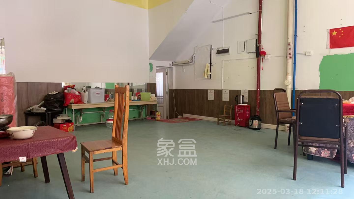 星沙商业步行街 2室3厅1卫 3800.0元/月 星沙商业步行街 2室3厅1卫 3800.0元/月室内图