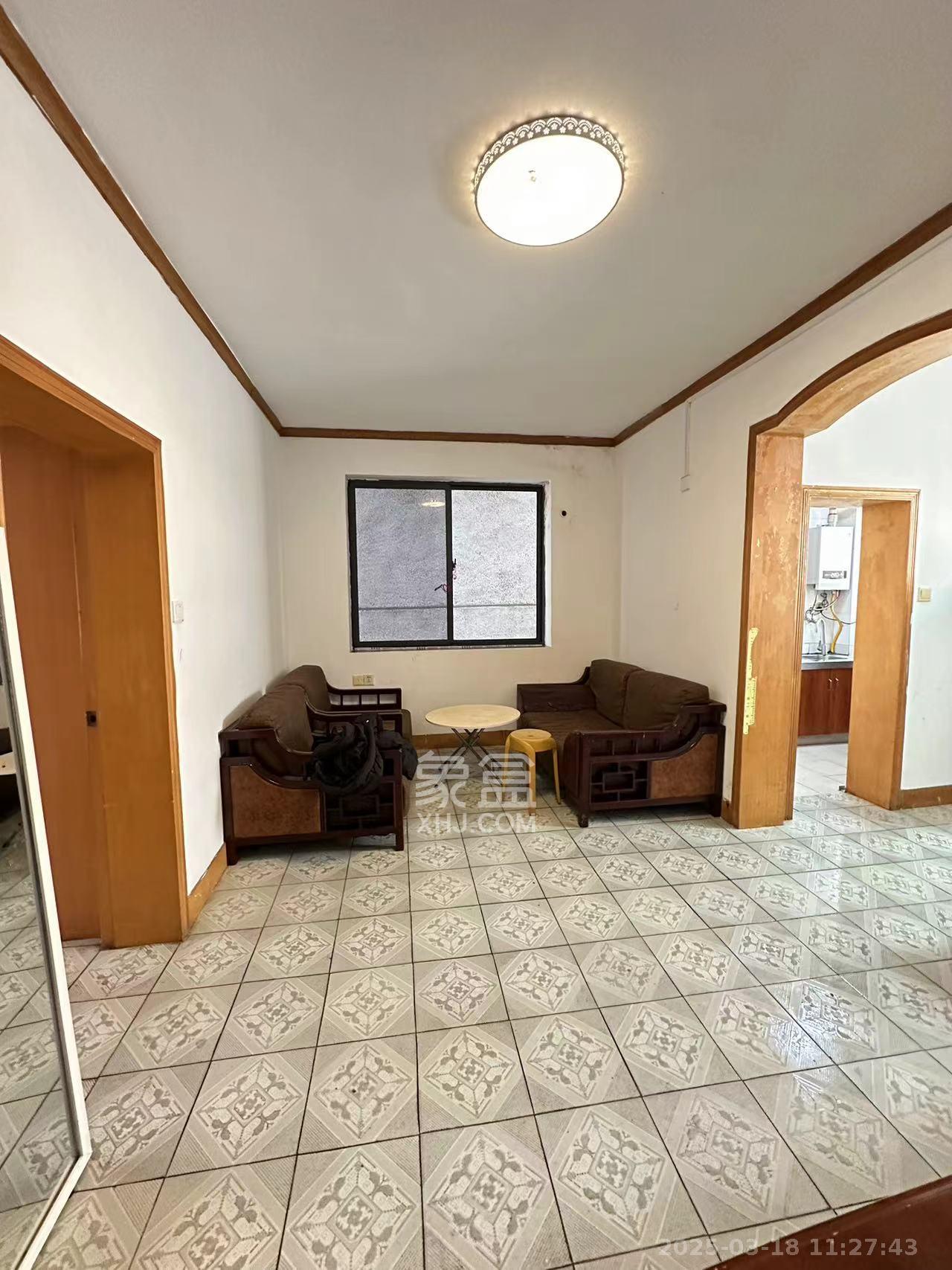 湖南省农业厅 2室1厅1卫 2200.0元/月 湖南省农业厅 2室1厅1卫 2200.0元/月室内图