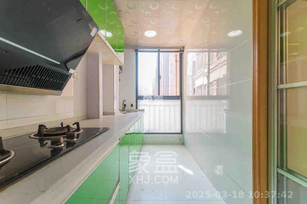 华润凤凰城一期 2室2厅1卫 1800.0元/月 华润凤凰城一期 2室2厅1卫 1800.0元/月室内图