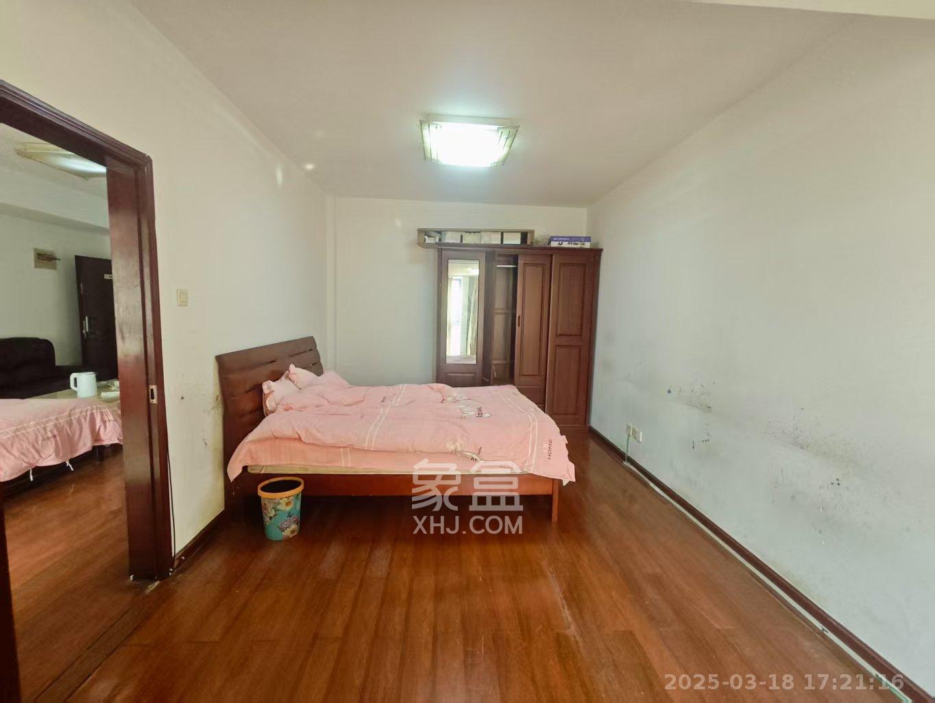 东一国际 1室1厅1卫 2600.0元/月 东一国际 1室1厅1卫 2600.0元/月室内图