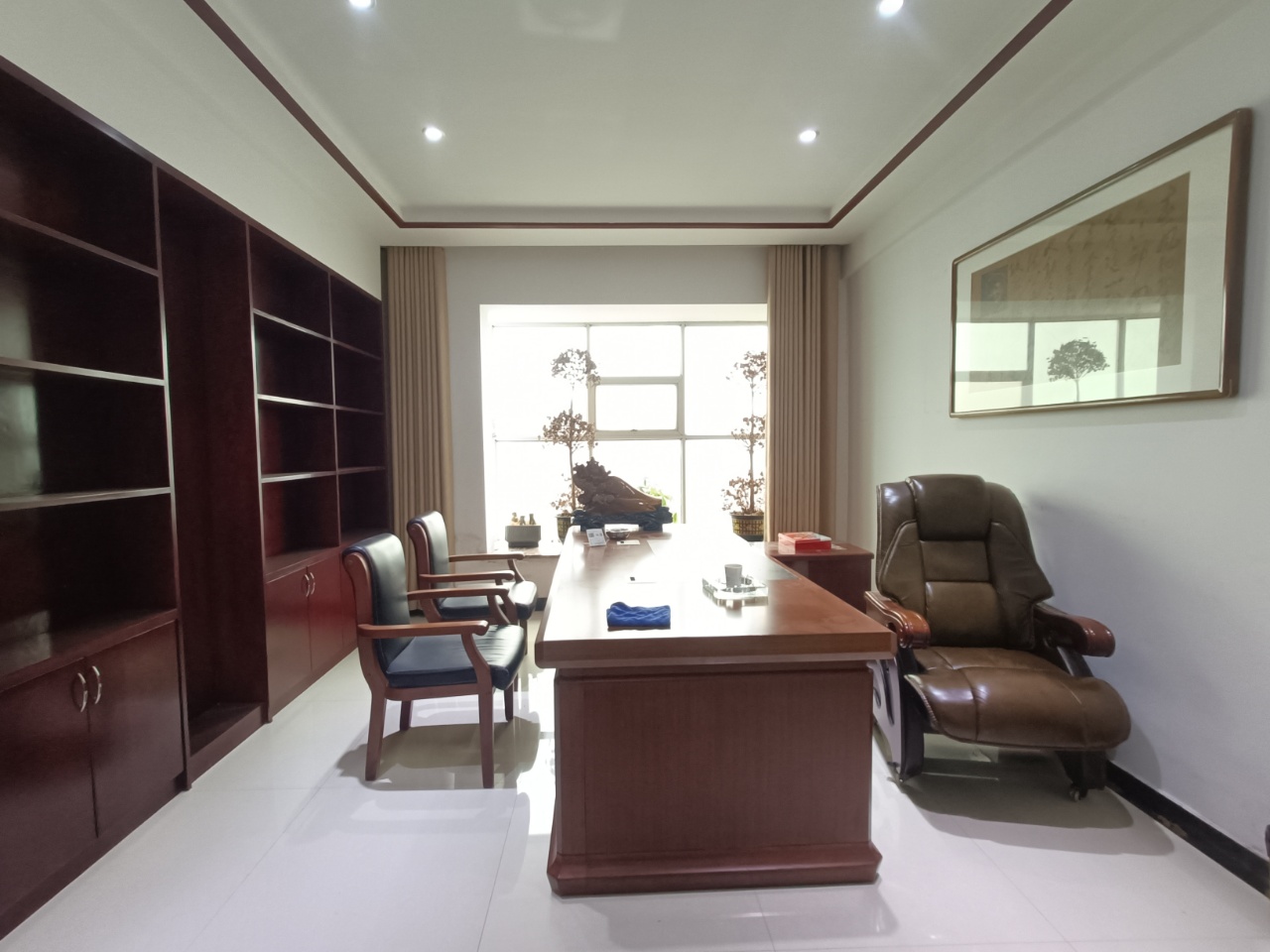 泓泽星城 1室0厅0卫 76.5万 泓泽星城 1室0厅0卫 76.5万客厅